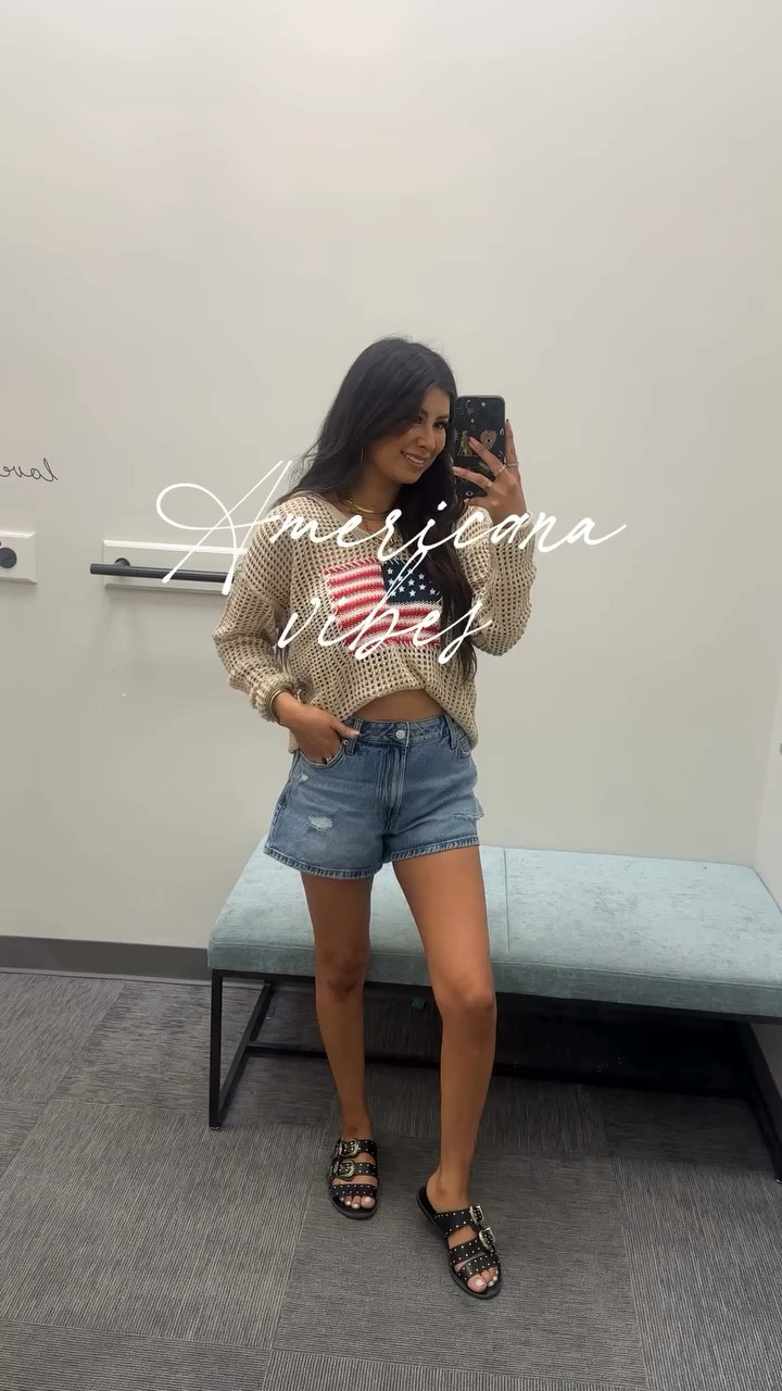 Americana vibes now and forever. 🇺🇸
@maurices #discovermaurices #mbassador

Which looks do you normally wear during summer?