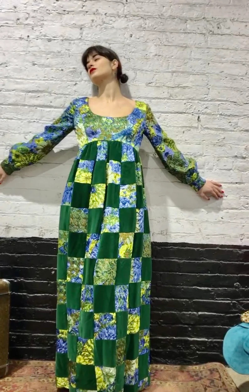 60s Elizabeth Arden New York gown. green blue Yellow velvet with floral quilted pattern | Etsy (Global)