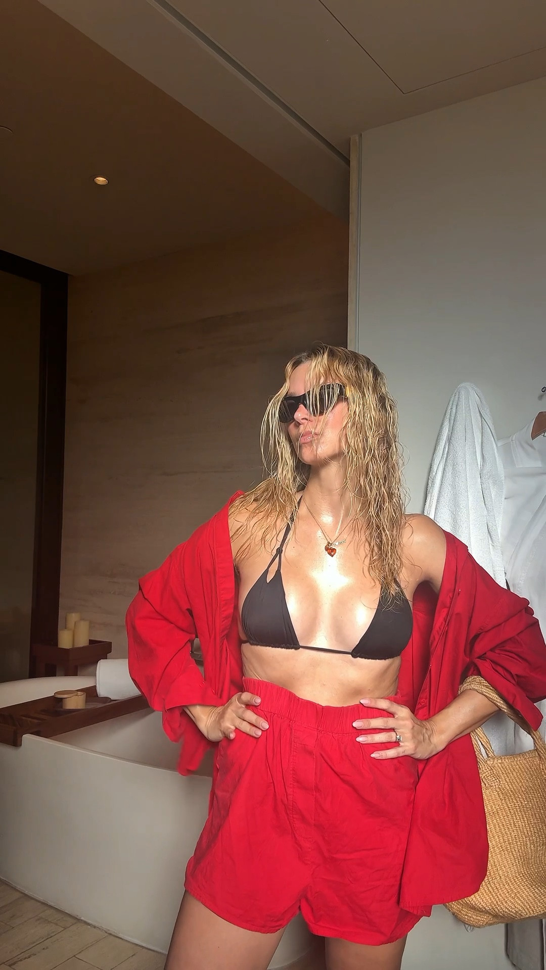 Proud to say I’ve finally perfected my 5 minute beach look 🙌🏼 

#LTKBeauty #LTKTravel #LTKootd