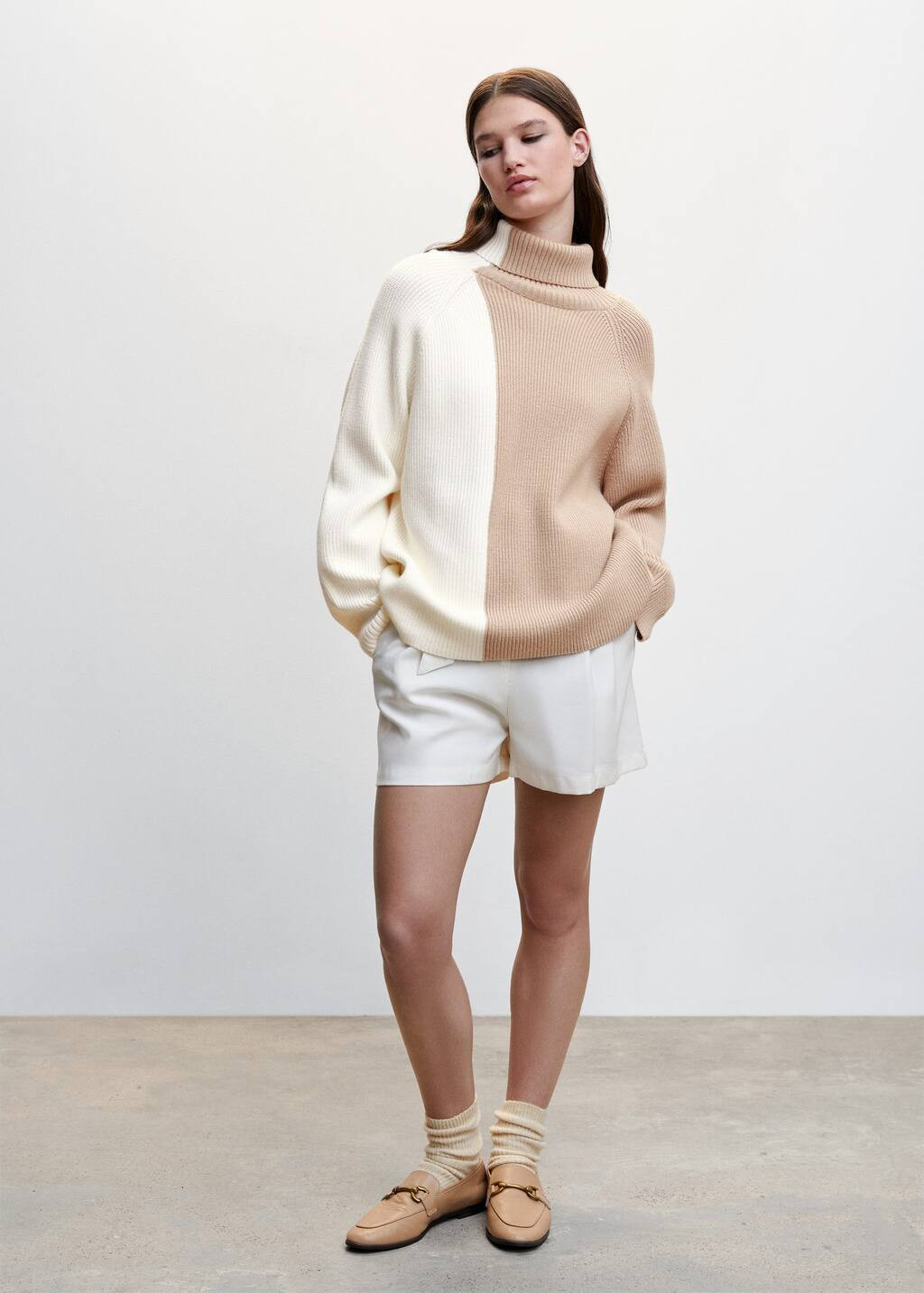 Two-tone turtleneck sweater -  Women | Mango USA | MANGO (US)
