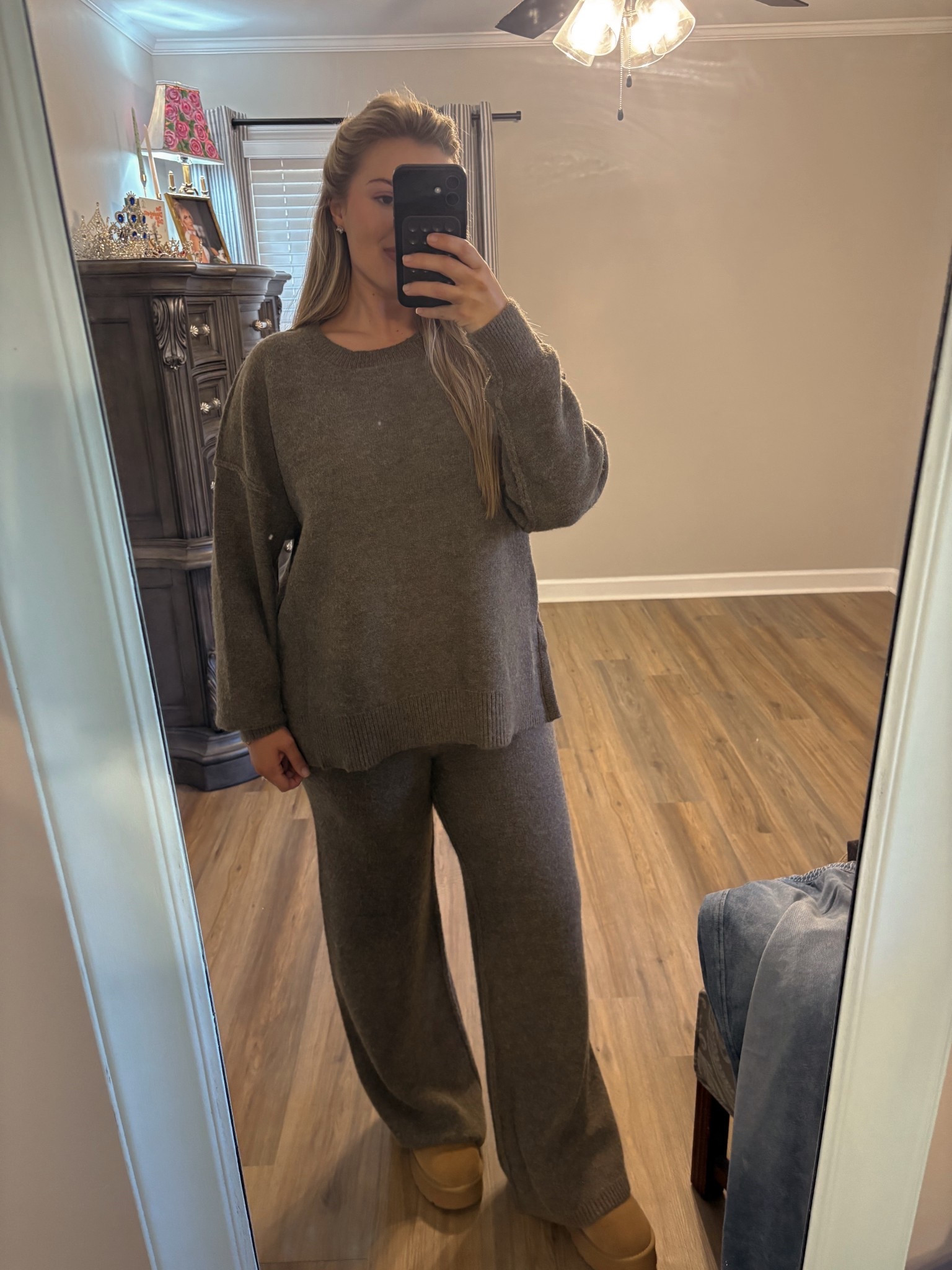 Code: LIV for 25% off!

#LTKootd #LTKHoliday #LTKGiftGuide