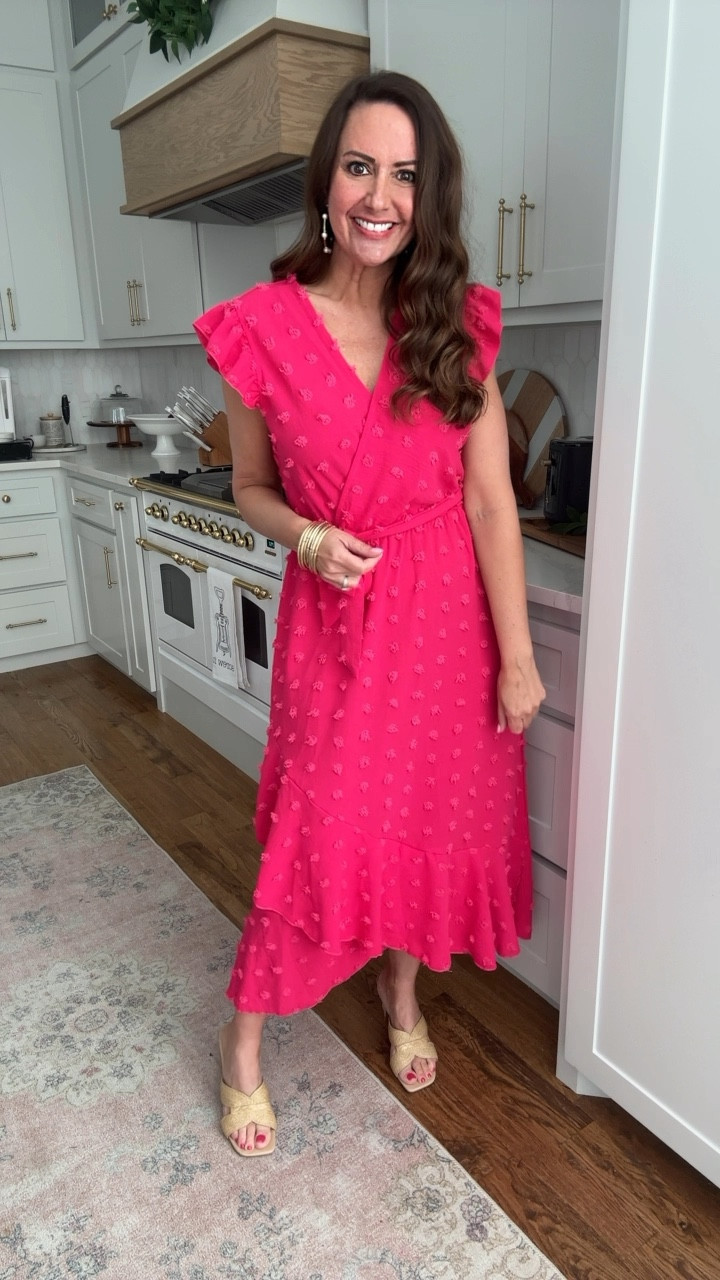 Love this vibrant Amazon dress that comes in lots of fun color ways! Wearing a medium. 
.


#LTKfindsunder50 #LTKover40 #LTKstyletip