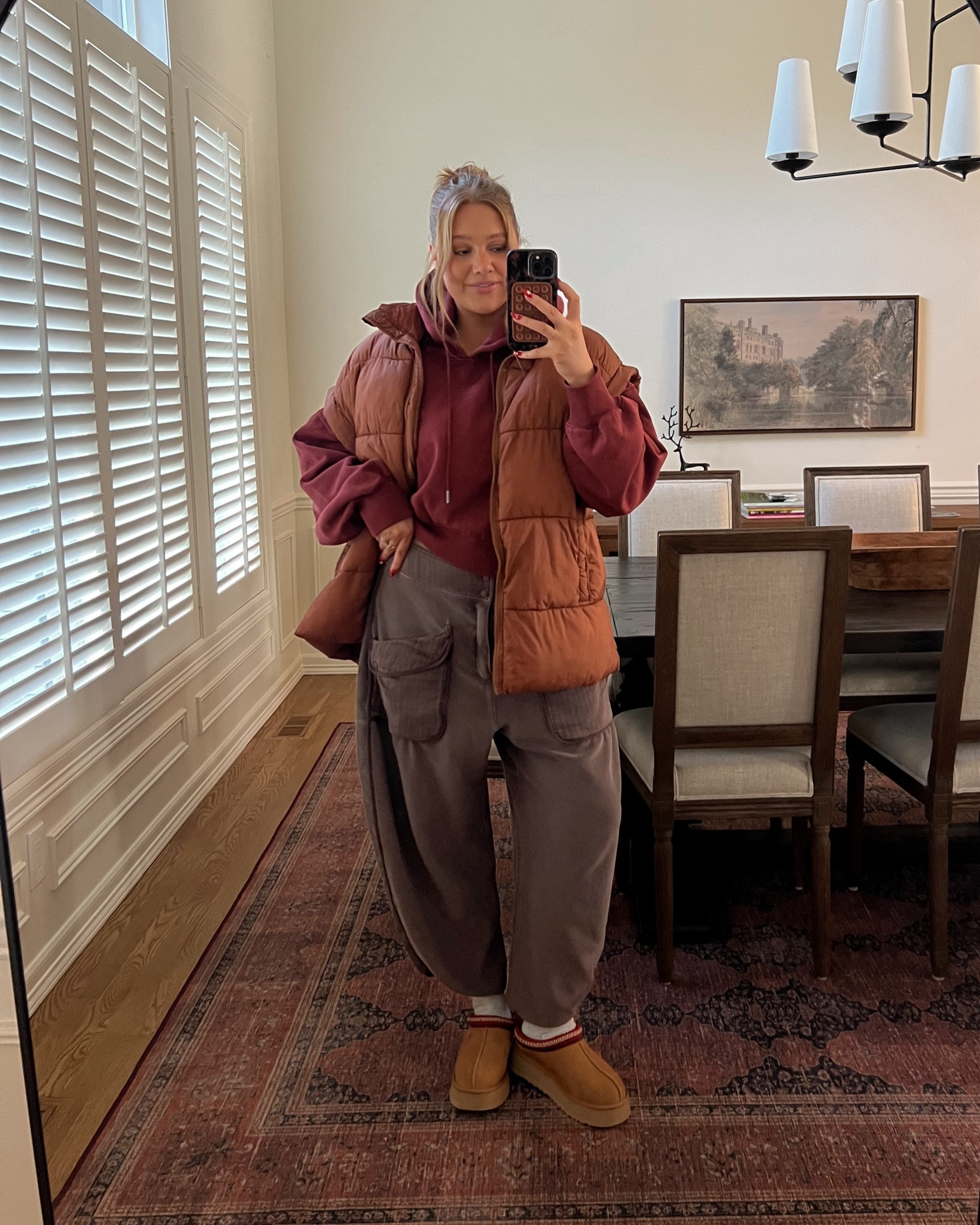 Free people spend $150 get $100 back to spend at free people!! 😍👌🏼 vest size M + sweat set size L I went up for a super cozy fit. Pants run tts lower rise and so fun like a barrel leg fit size M! 

#freepeoplepartner 