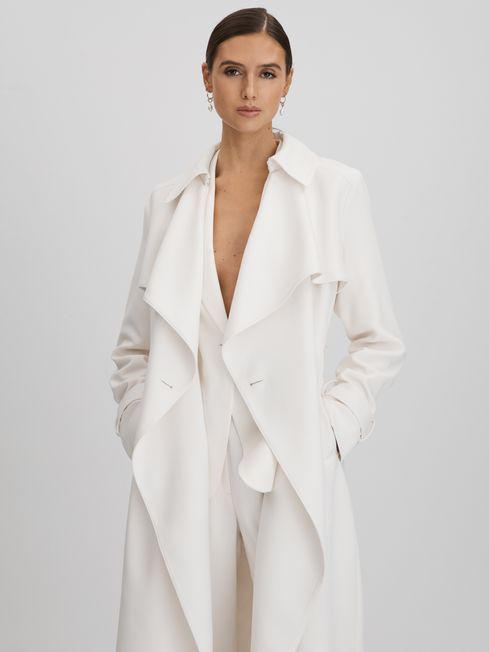 Reiss White Etta Double Breasted Belted Trench Coat | Reiss DE