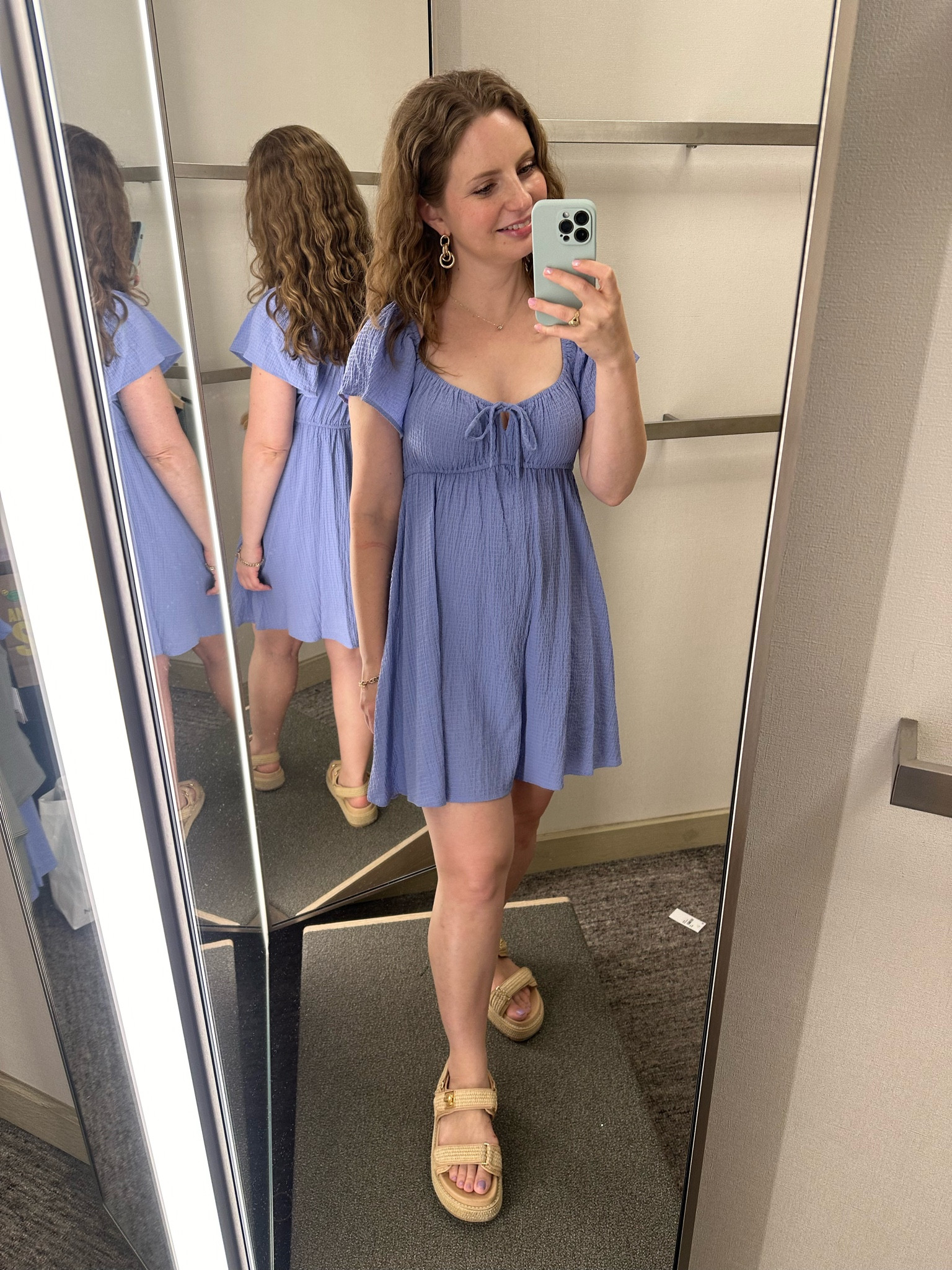 Such a cute summer dress! This is a no-brainer to add to your cart! Pick it up now and wear it the next couple months. There were 4 colors available. Wearing a S for my chest. 

#LTKFindsUnder50 #LTKSummerSales #LTKxNSale