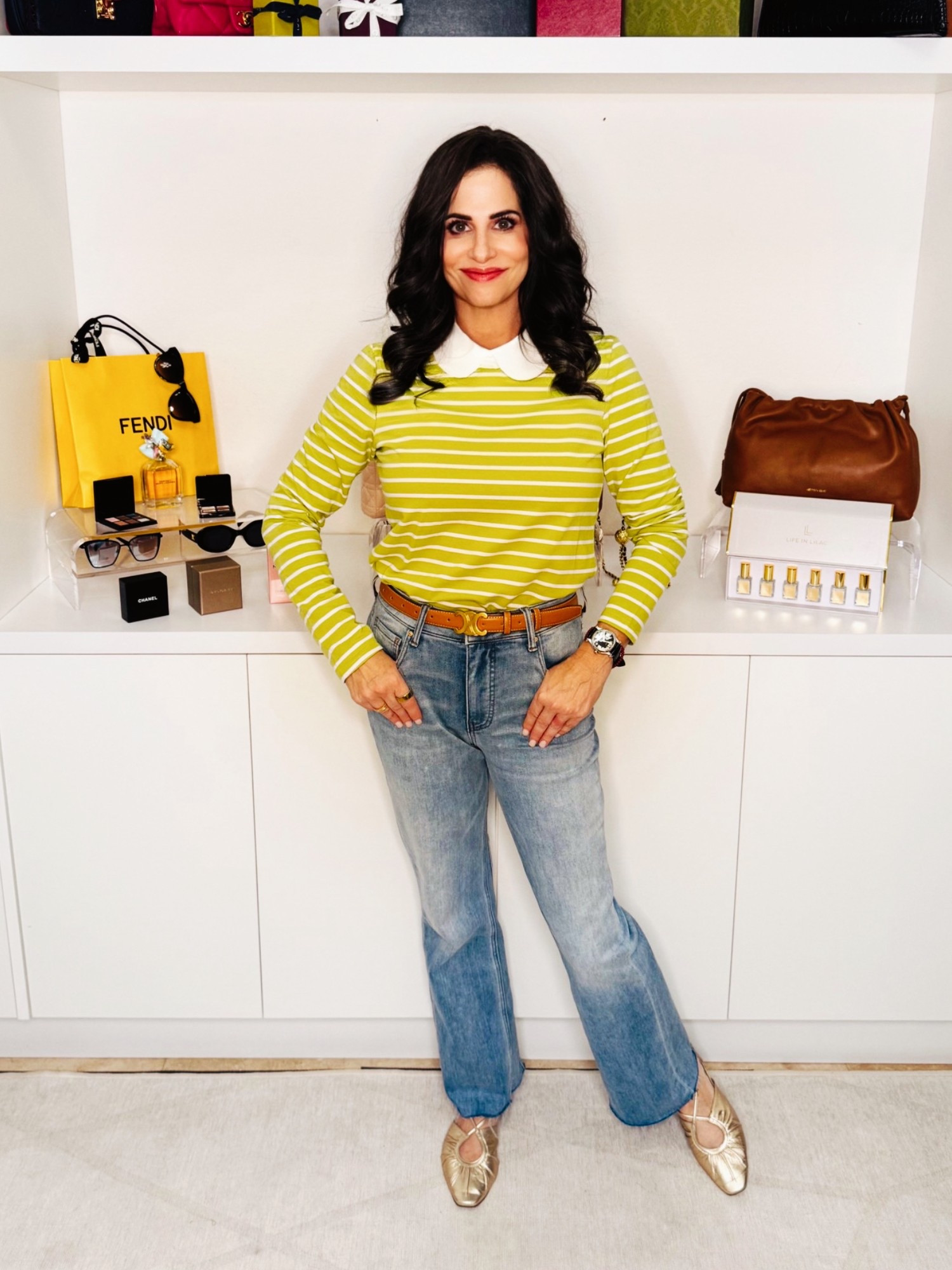 Top size sm and I love the Peter Pan neck line . jeans 25 , shoes from last year - I link a similar, or close enough  style 

#LTKStyleTip #LTKFindsUnder50 #LTKOver40