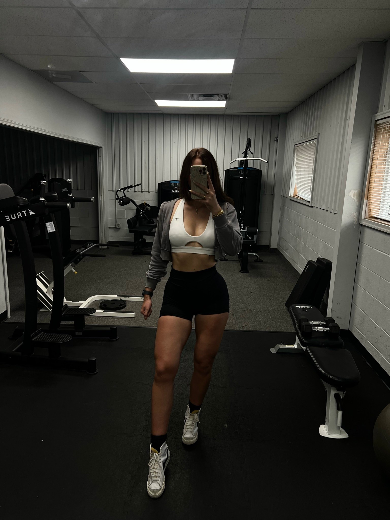 linked the exact fit + other options so you have plenty to choose from🤍

#LTKootd #LTKfitnessgoals #LTKActive