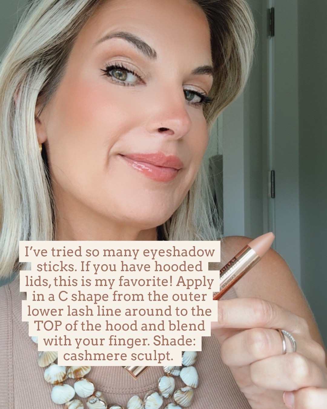 My favorite eyeshadow for hooded eyes  🙌🏻🙌🏻￼

#LTKSeasonal #LTKdayinmylife #LTKBeauty