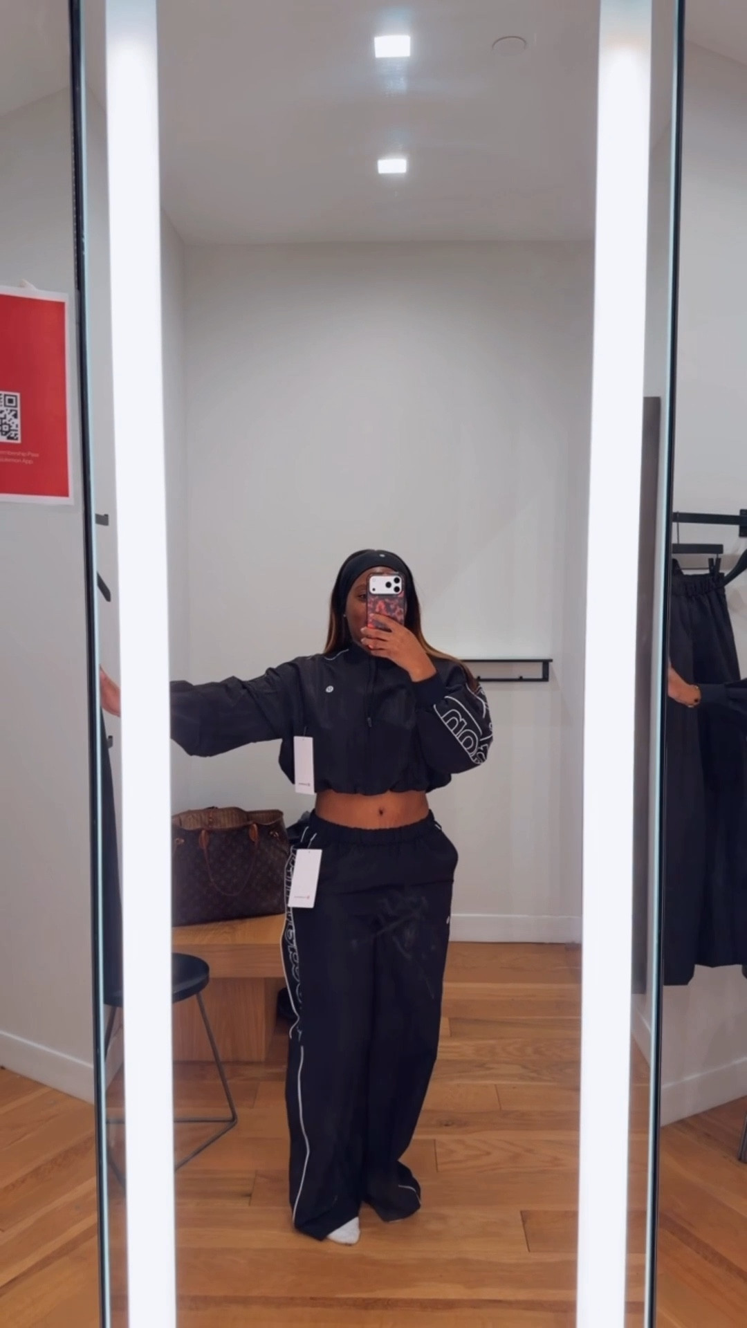 I’m obsessed with this track suit. I’m wearing a medium in the bottom and extra in the top 

#LTKMidsize #LTKfitnessgoals