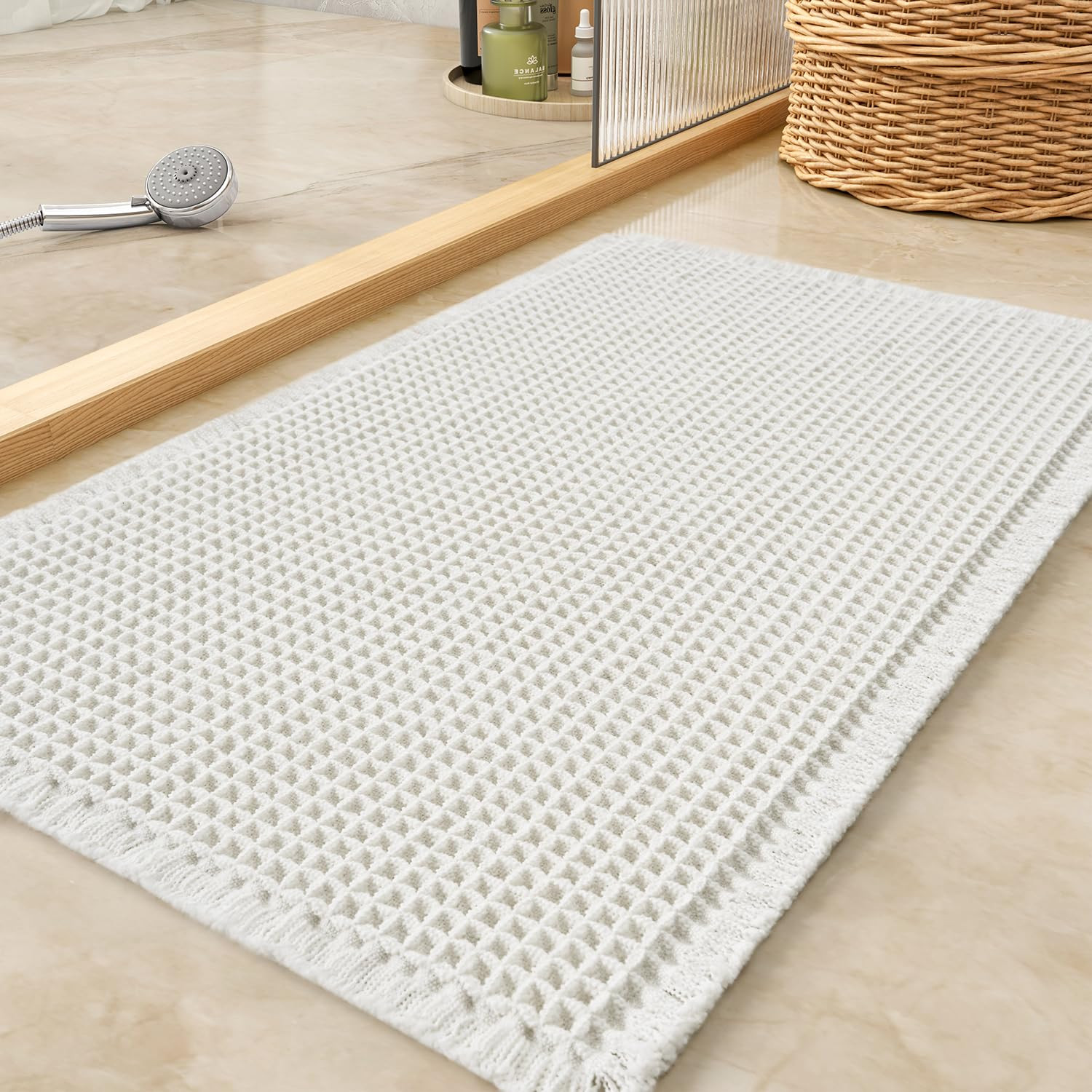 Waffle Bath Mat, Super Absorbent Non Slip Bath Mat Ultra Soft Bathmat Machine Washable Bath Rugs ... | Amazon (US)