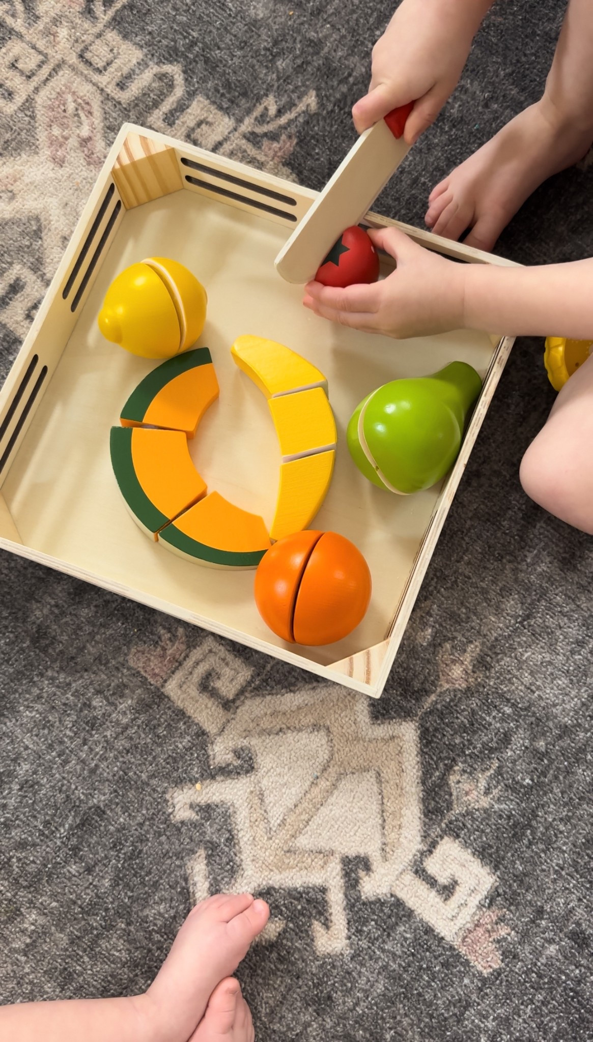 Toddler approved! Great addition to your play kitchen! 🍊🍐🍌🍋🍓