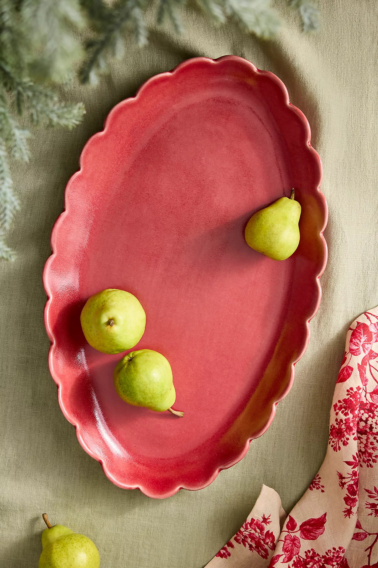 Scalloped Rim Stoneware Oval Serving Platter | Terrain