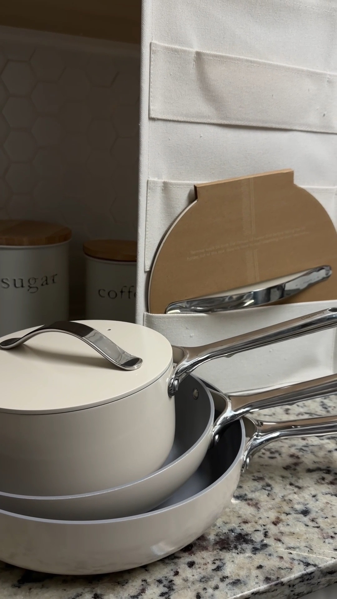 The best pans ✨✨

#LTKHome #LTKCyberWeek #LTKGiftGuide