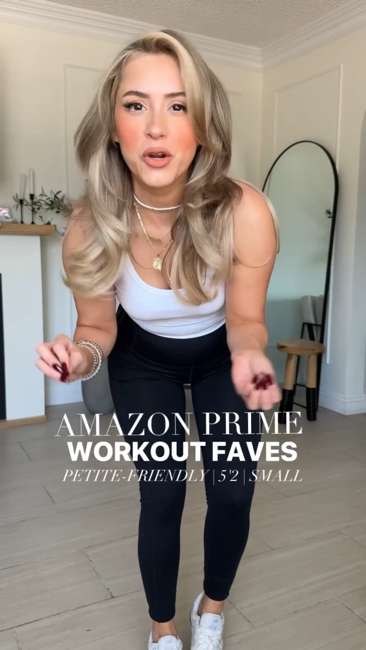 My favorite workout pieces from the Amazon prime sale 🙌🏼🤩

✔️ I'm wearing a small and all leggings and tops 



#LTKU #LTKActive #LTKSaleAlert