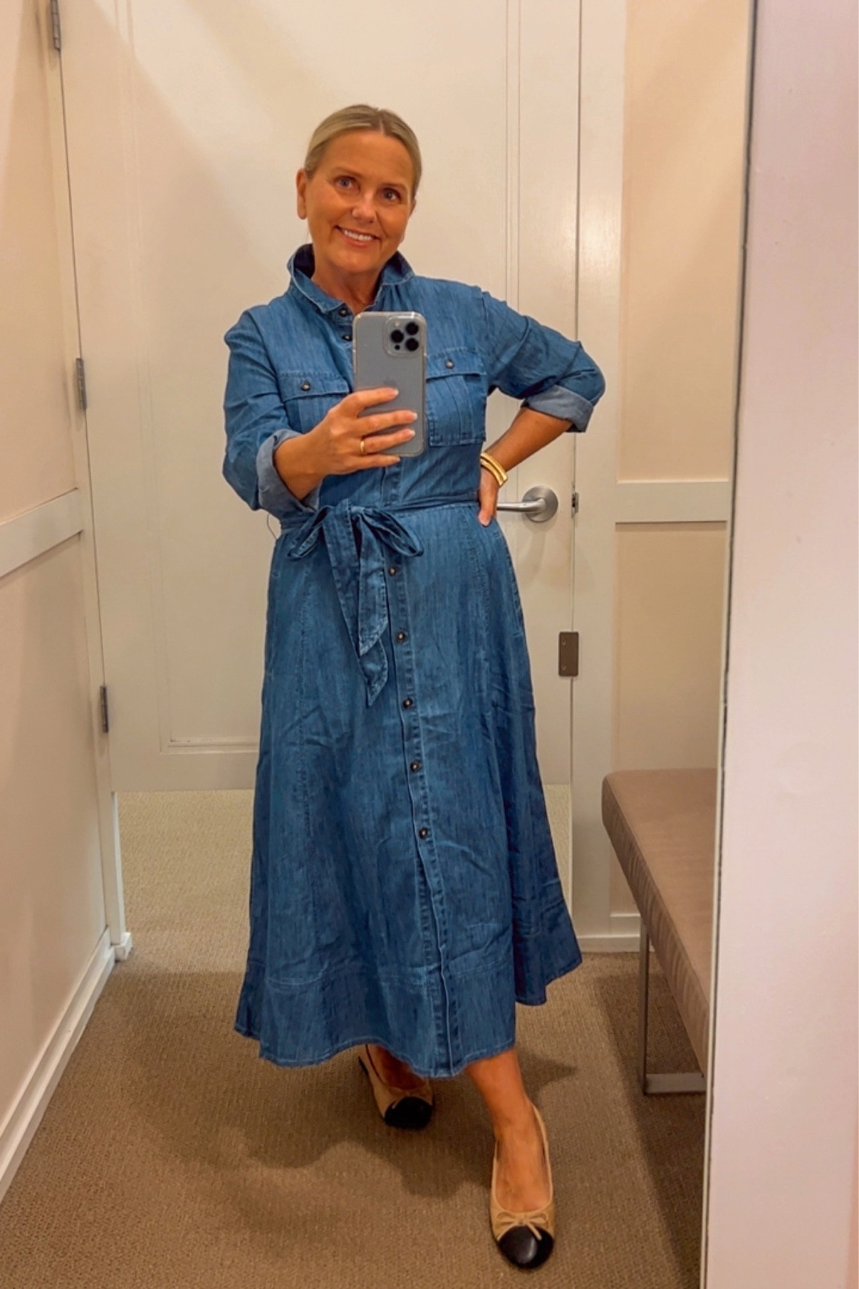 This chambray dress is so soft and easy to wear. Pair with ballerina shoes, sneakers or boots. The ideal fall piece.

#LTKStyleTip #LTKOver40 #LTKFindsUnder100