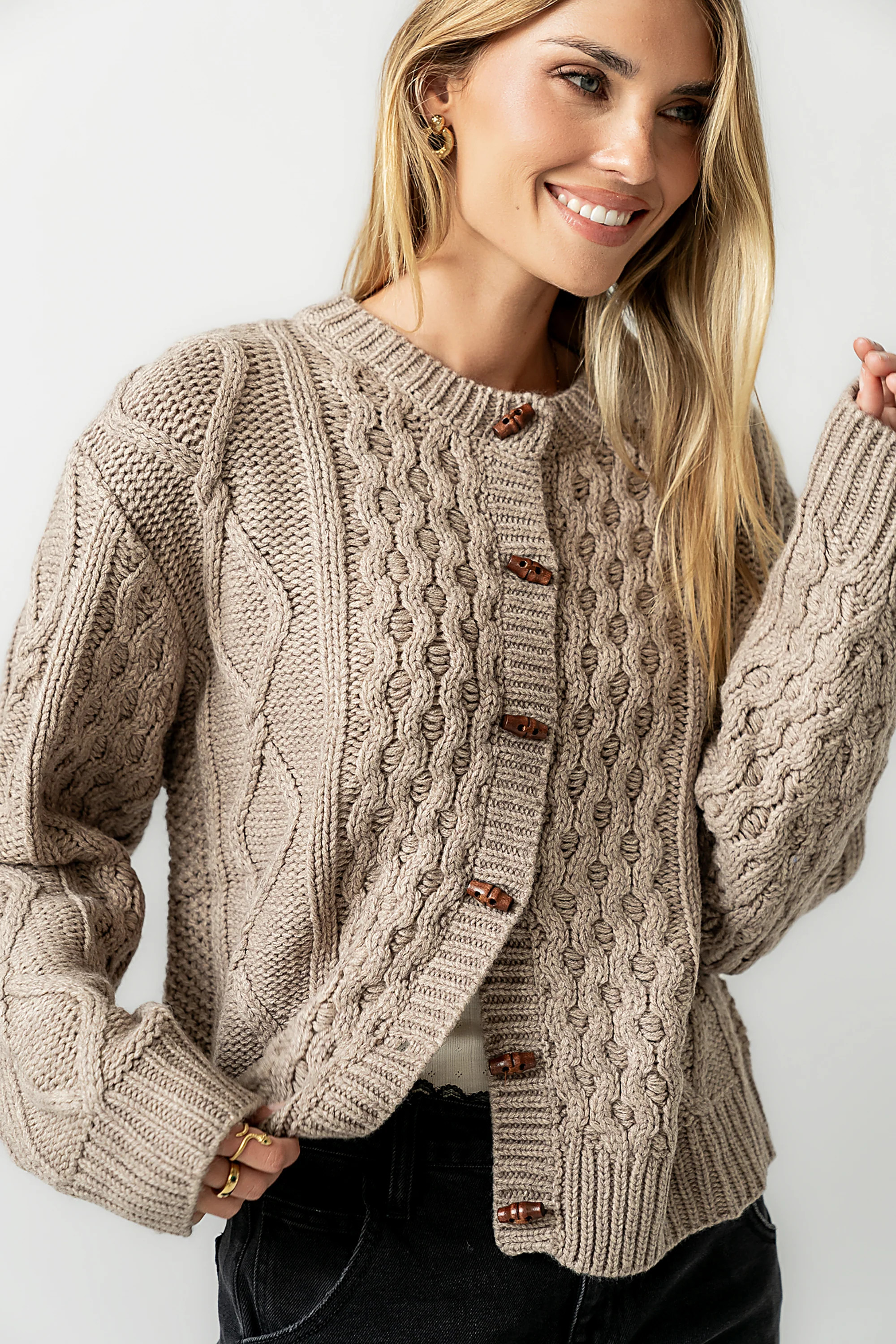 Noah Cable Knit Cardigan in Taupe | Böhme US
