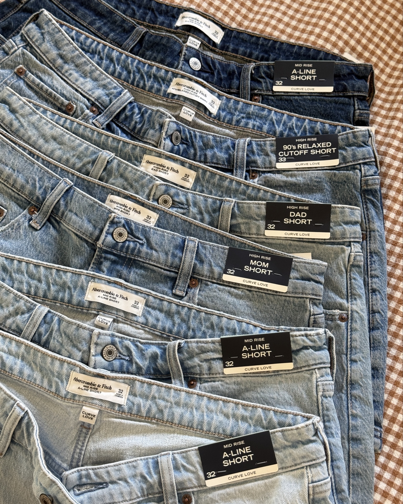 New shorts in from Abercrombie! swipe for a try-on of each!

all sizing shown on the first pic🤍
@abercrombie 

#LTKMidsize #LTKootd #LTKSpringSale
