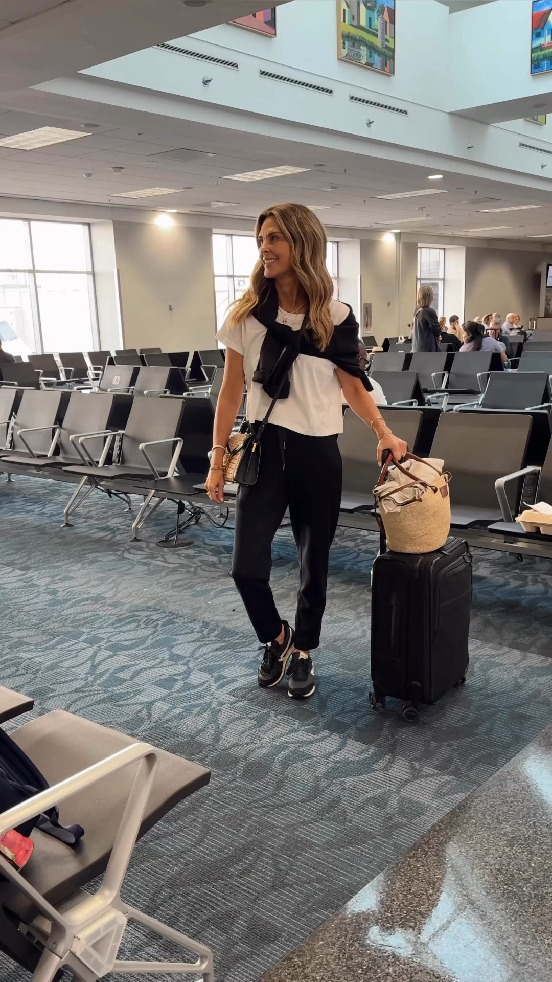 -Travel look is Spanx Code FASHIONEDLIFEXSPANX sz S on top, XS in bottoms 


#LTKFindsUnder100 #LTKTravel #LTKOver40