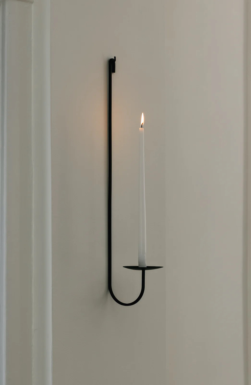 Elm Single Sconce | THELIFESTYLEDCO