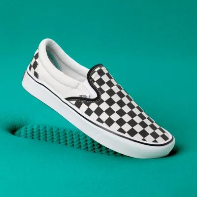 ComfyCush Checkerboard Slip-On | Shop Classic Shoes At Vans | Vans (US)