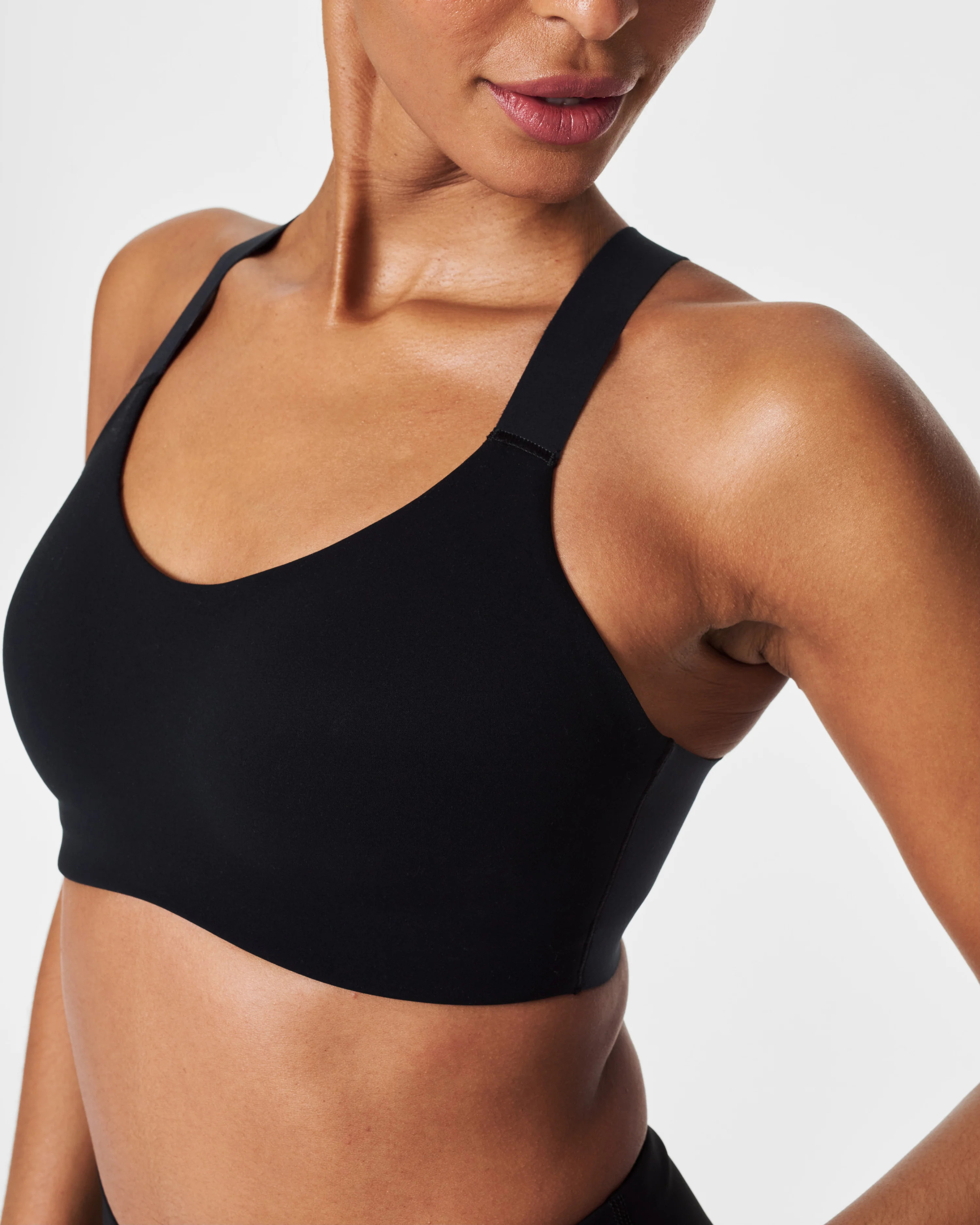 Medium Impact Sports Bra – Supportive, Dry Fit | SPANX | Spanx