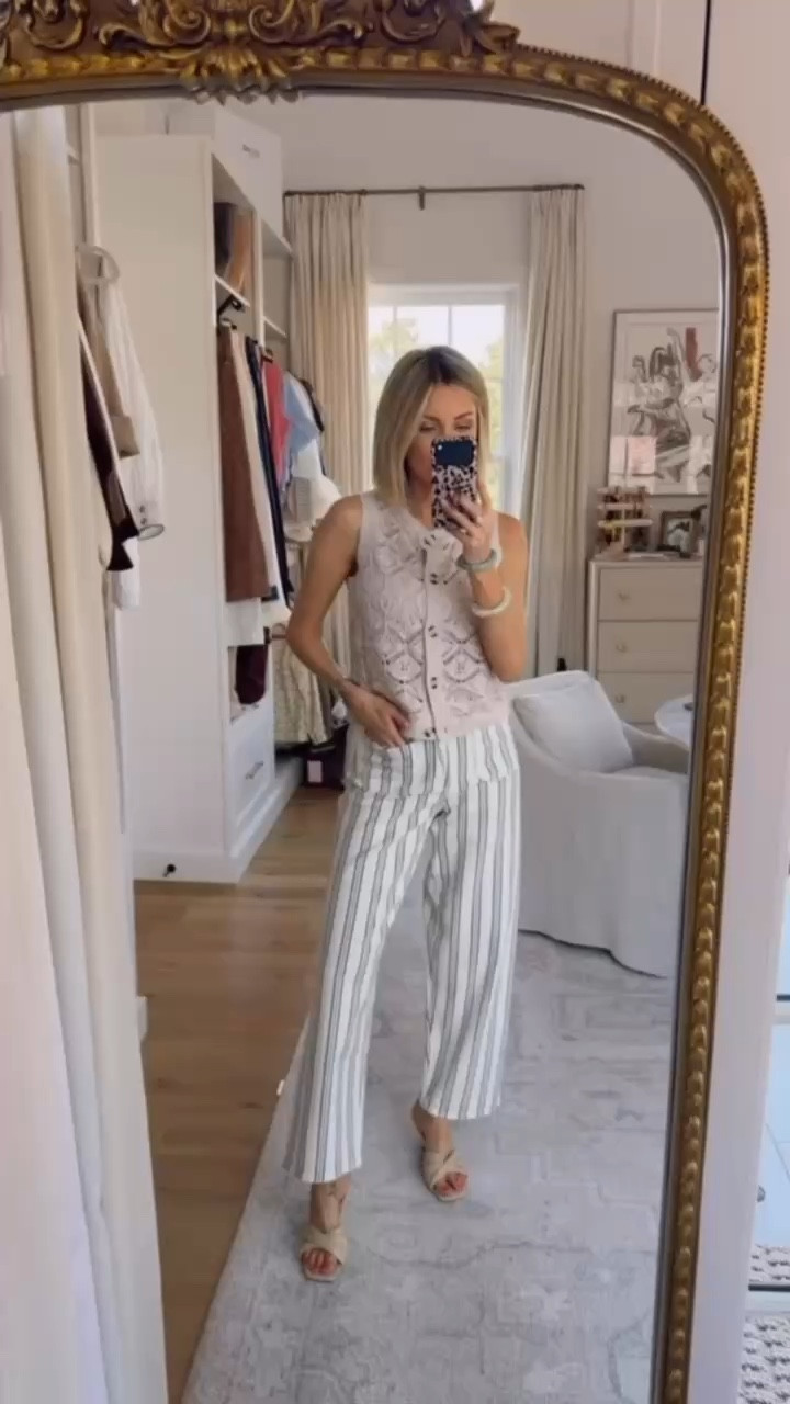 I have loved these striped jeans and have been able to style them so many ways! They’re so fun for spring & summer! Wearing S/4! Also, this sweater vest and jeans are on sale this week for Target Circle!

Loverly Grey, Target, spring outfit, Target circle week 

#LTKSeasonal