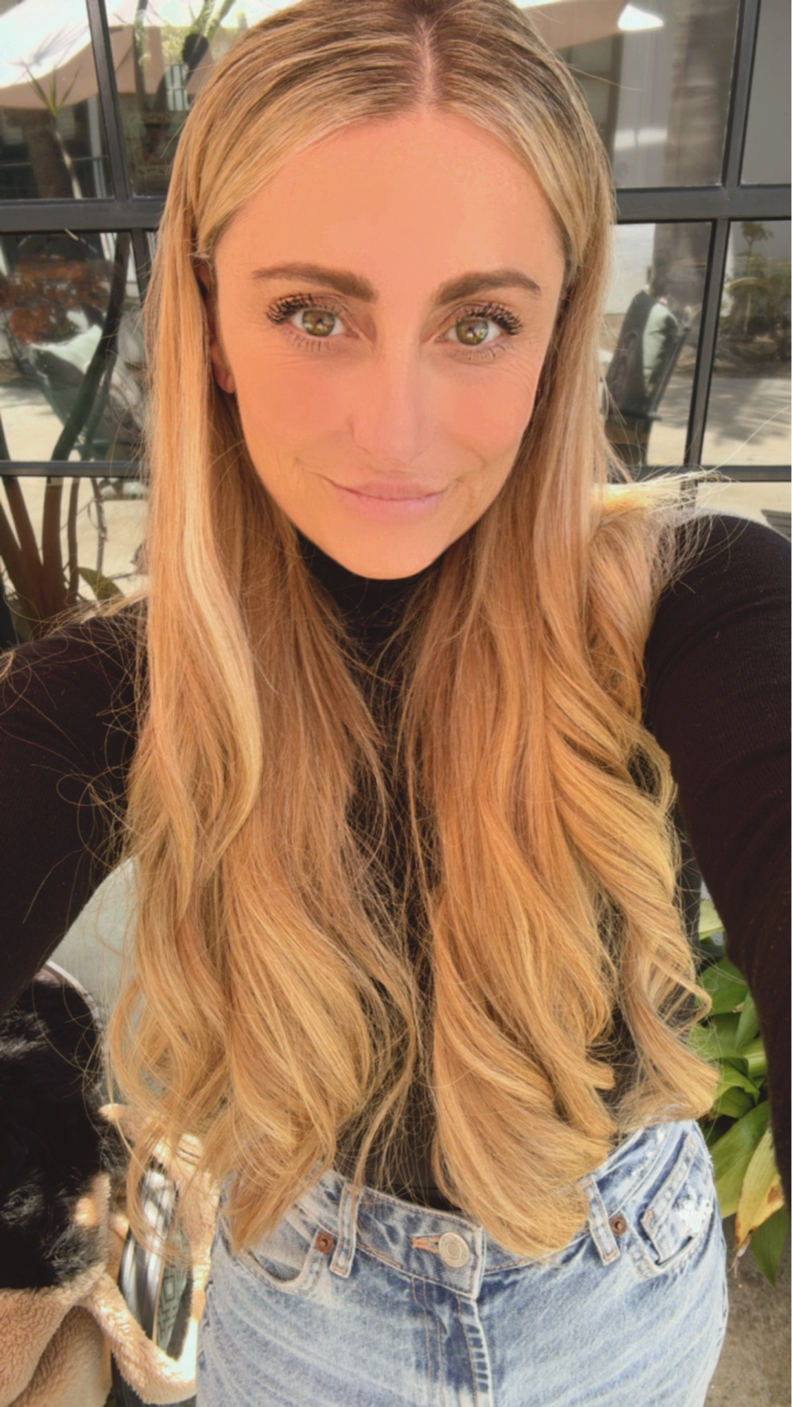 Whenever you get your hair done, you have to document it!💗
Denim/ new hair / curling iron / Mother’s Day 

#LTKFindsUnder100 #LTKStyleTip #LTKSaleAlert