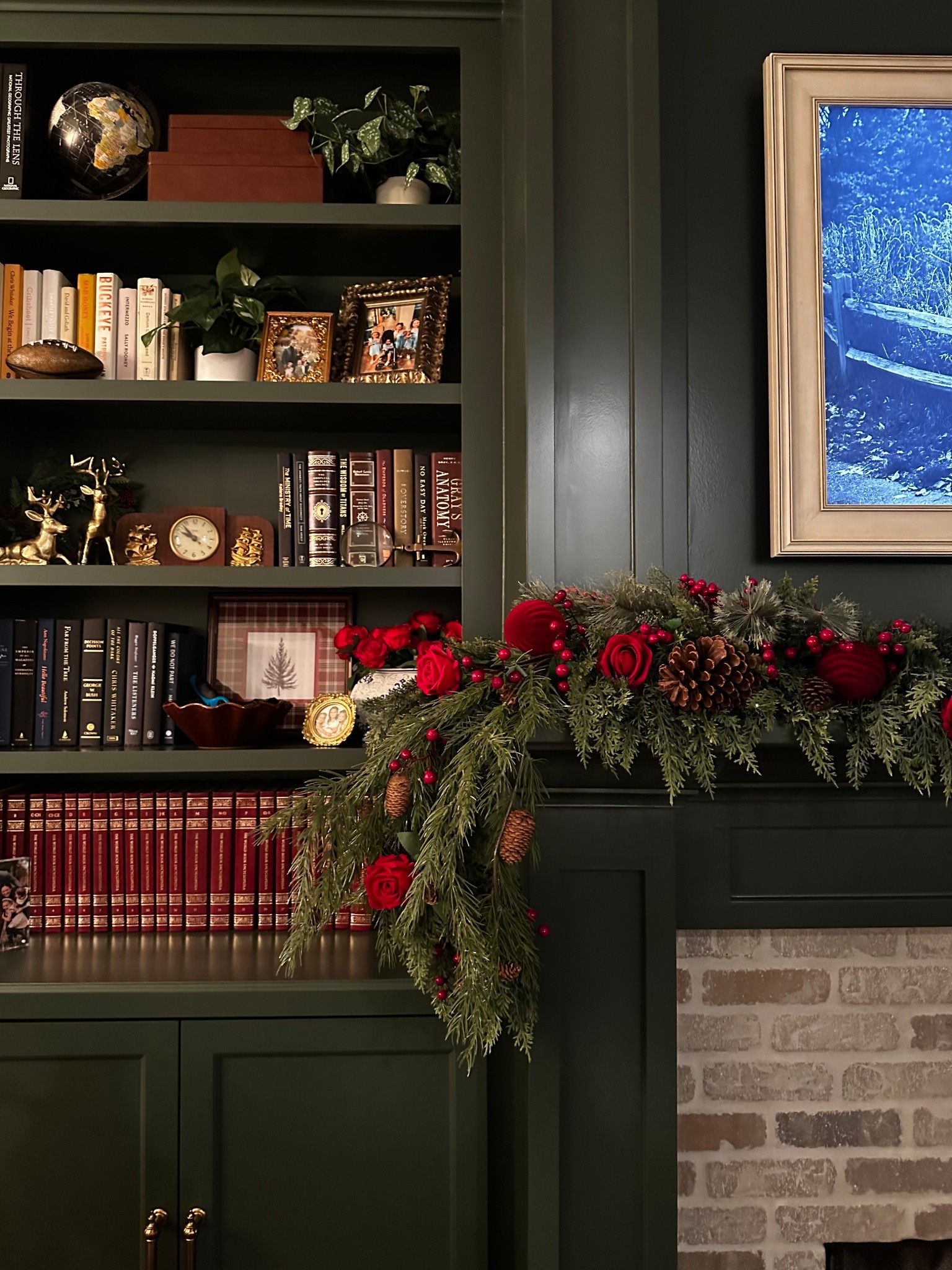Mantle decor
Garland
Green built ins
Built in shelving
Bookshelves
Vintage 
Ralph Lauren Christmas 
Classic Christmas
Traditional decor

#LTKSeasonal #LTKHoliday #LTKHome