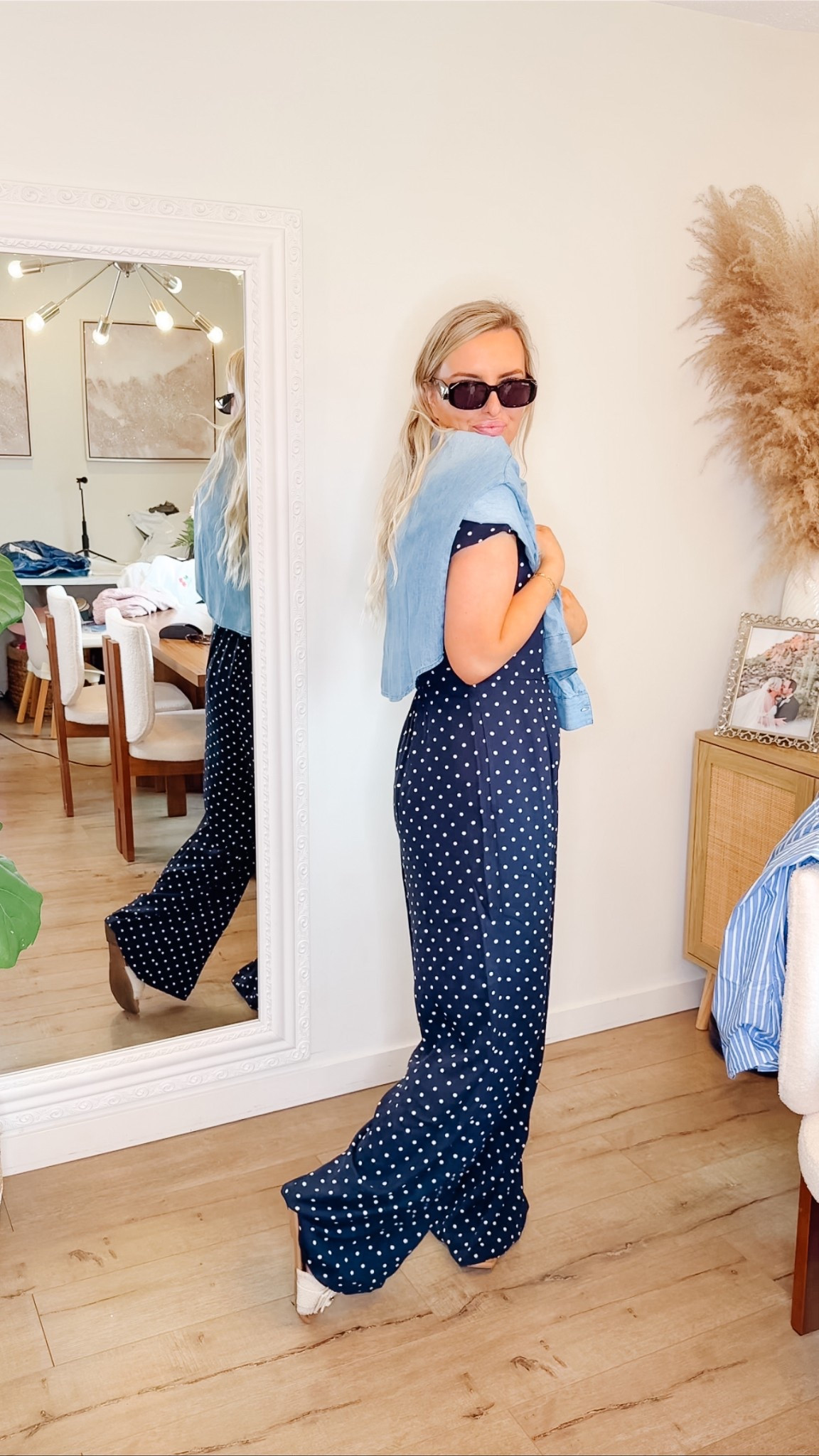 Summer outfit
Spring outfit
Polkadot jumpsuit 

Size medium 

#LTKFindsUnder50 #LTKMidsize #LTKSaleAlert