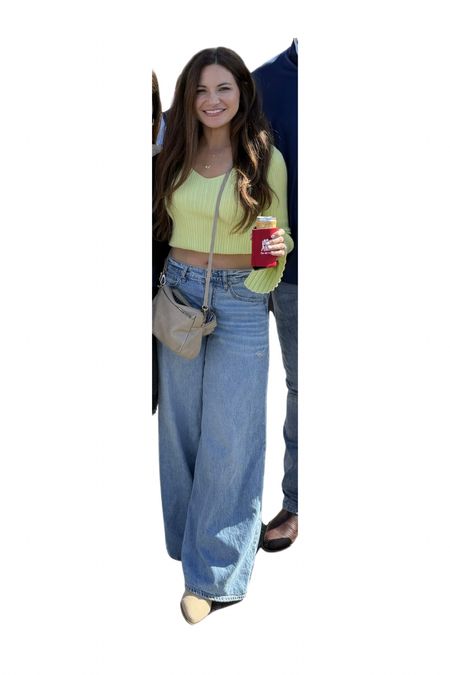 Cute baggy jeans on sale - so comfy and come in short sizes 

#LTKSpringSale #LTKfindsunder50