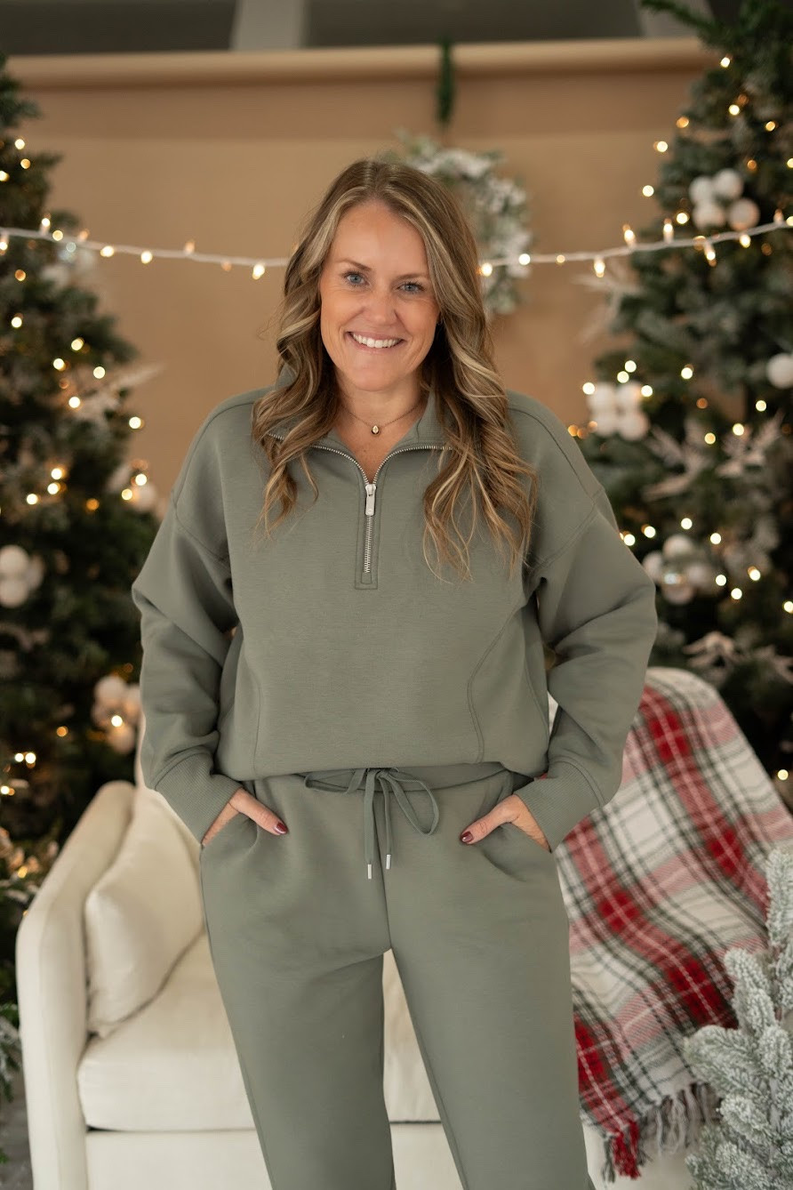 Matching sets

CALIA soft scuba sets  sweatshirts  joggers  sneakers  athleisure  training shoes  lounge set  Dick’s Sporting Goods  casual outfit  fall outfit  winter outfit  puffer tote bag

#LTKHoliday #LTKGiftGuide #LTKCyberWeek