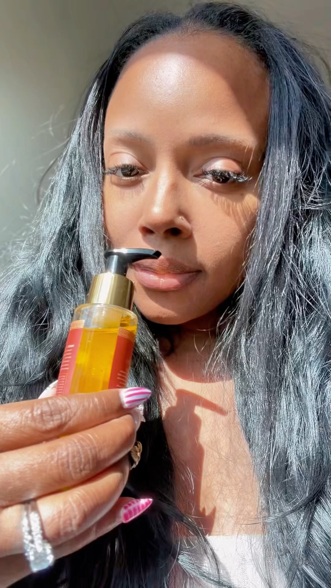 I love how this smells and how light it feels on. It sinks in my skin and gives me a beautiful glow✨

I recommend it 

#LTKBeauty #LTKselfcare #LTKMothersDay