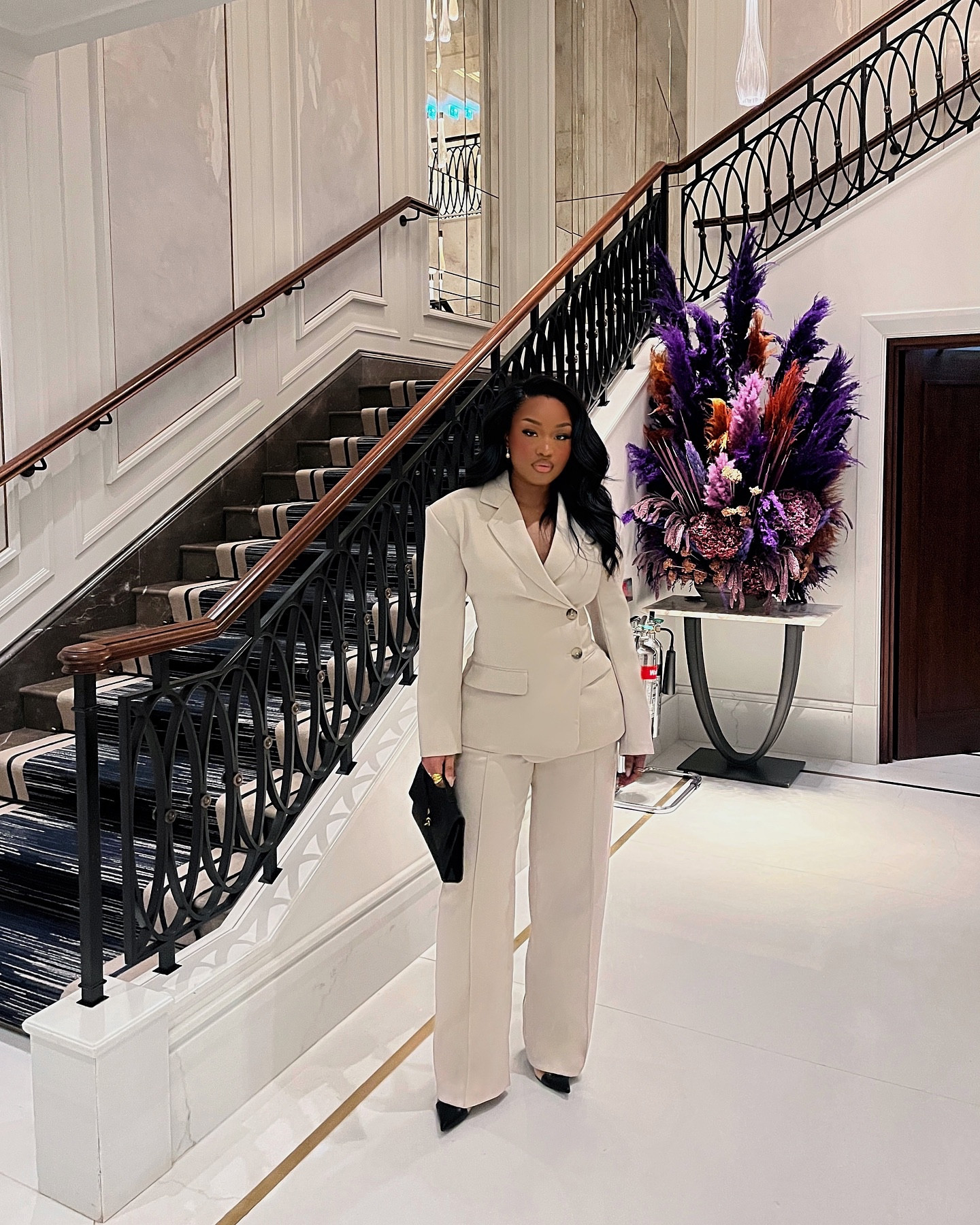 Business core 🤍

@houseofcb