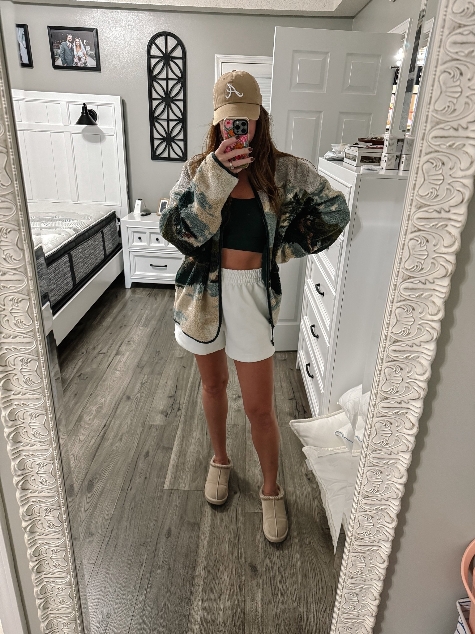 Mani-pedi afternoon. Sunday OOTD for this ever changing weather in GA. 🍂🍁☁️



#LTKShoeCrush #LTKSeasonal #LTKFindsUnder50