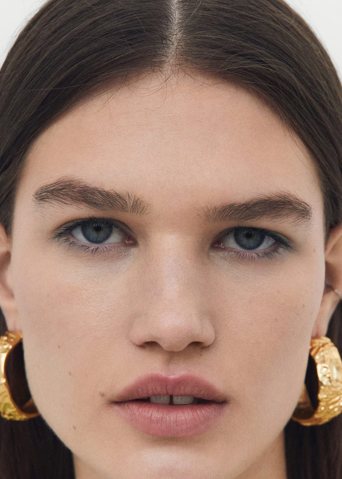 Textured hoop earrings | MANGO (US)