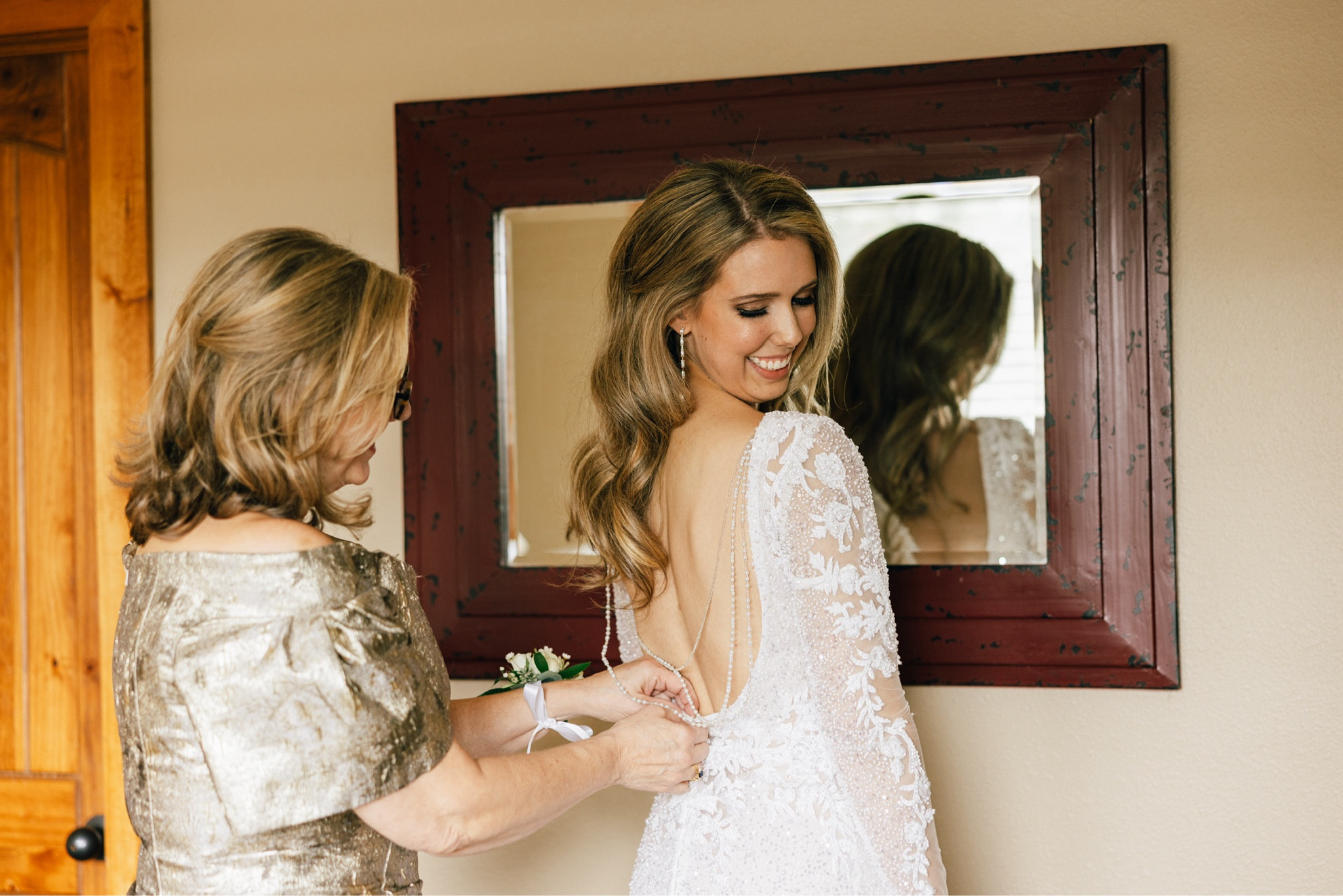 Wedding day 🤍 added this beautiful custom beaded back necklace to my dress to complete the look

#LTKWedding