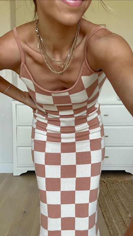 CUTEST AMAZON DRESS!! Checkerboard print maxi dress size small 



#LTKFind #LTKstyletip #LTKSeasonal