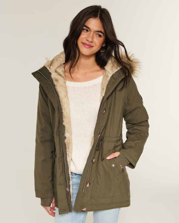 Faux Fur-Lined Parka | Hollister (US)