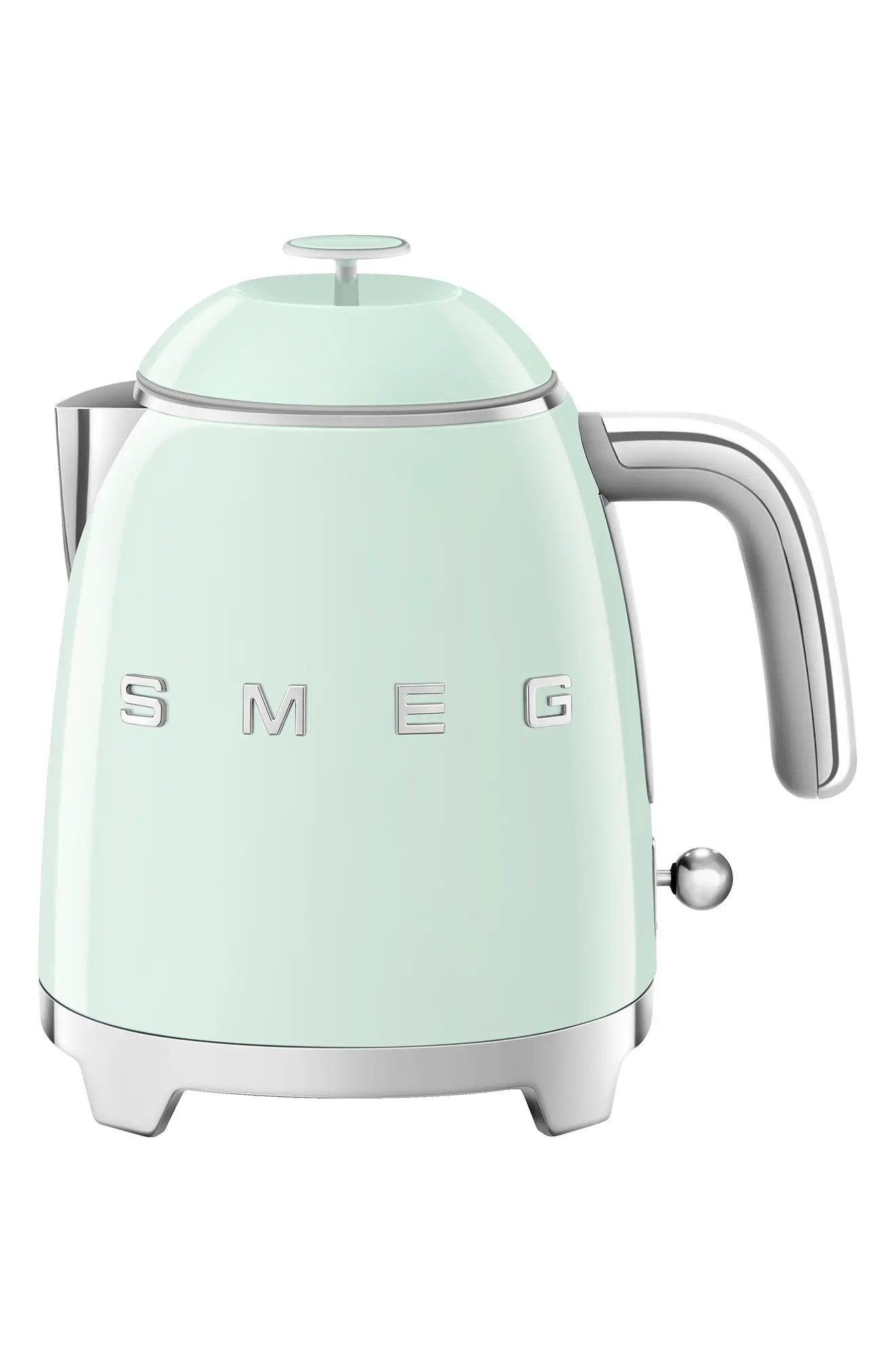 smeg 50's Retro Style Mini Electric Kettle in Pastel Green at Nordstrom | Nordstrom