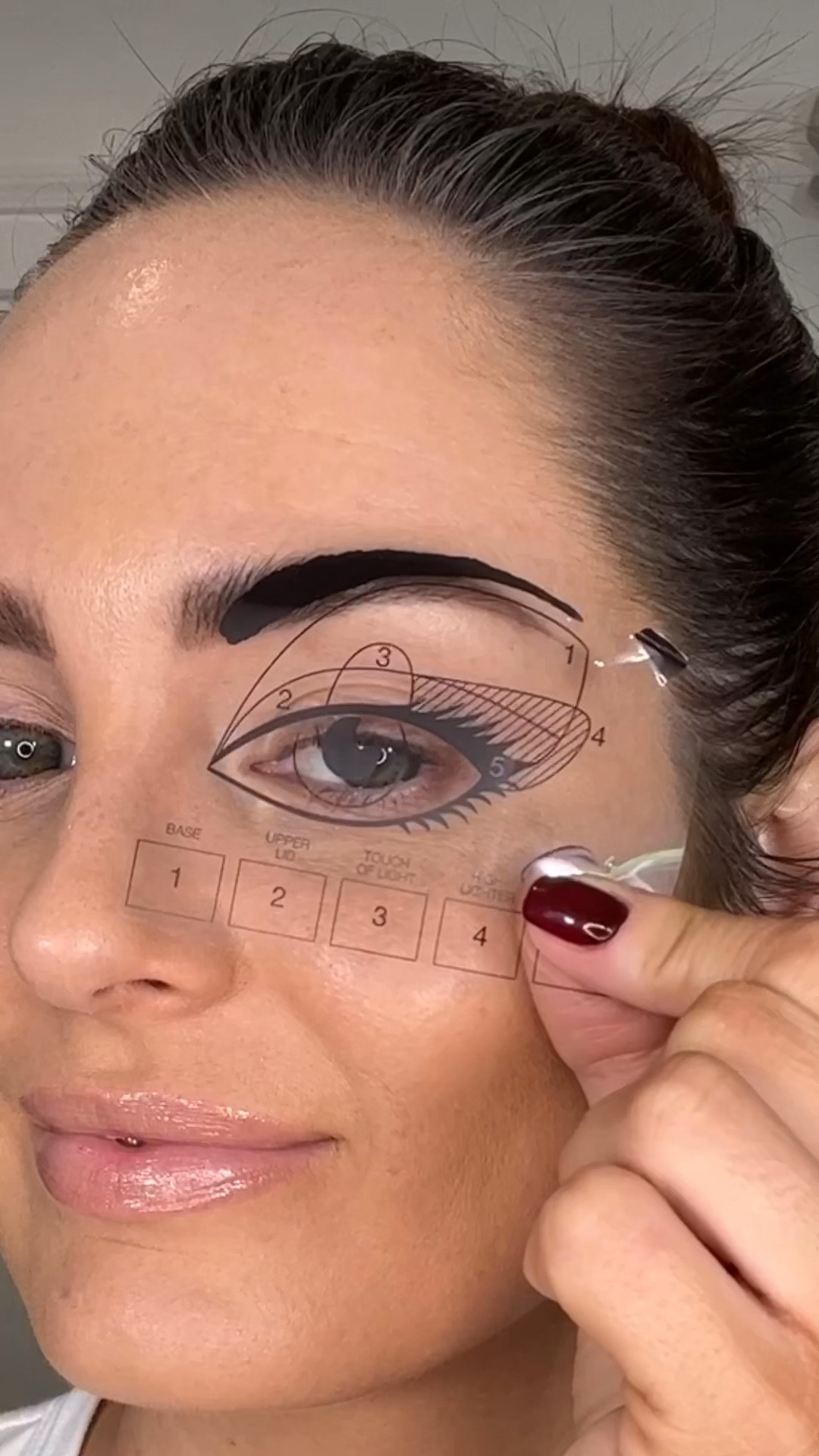 This neutral eyeshadow palette is a MUST, how good did my Smokey Eye look turn out? I love it! Plus it’s on discount right now 🤩 

#LTKbeauty #LTKGiftGuide #LTKsalealert