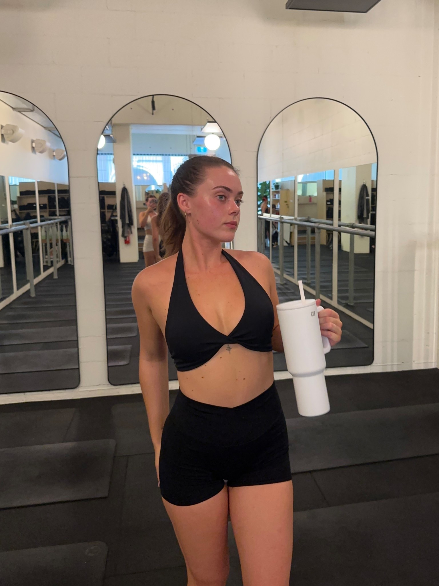 Loving my hot Pilates lately 