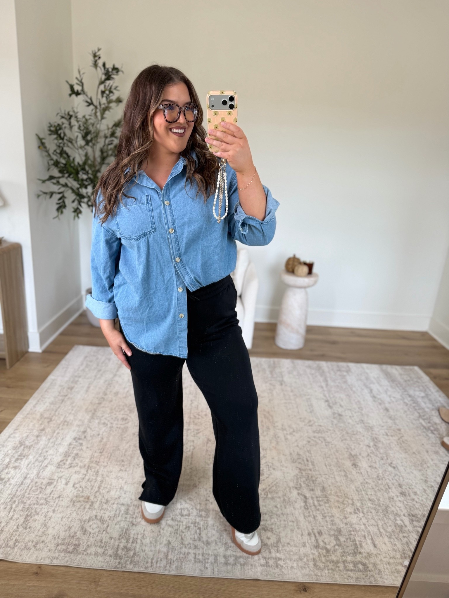Casual outfit of the day 🖤 Chambray button down + comfy stretchy wide leg pants. Perfect for running errands early fall 
Size XXL

#LTKootd #LTKPlusSize #LTKMidsize