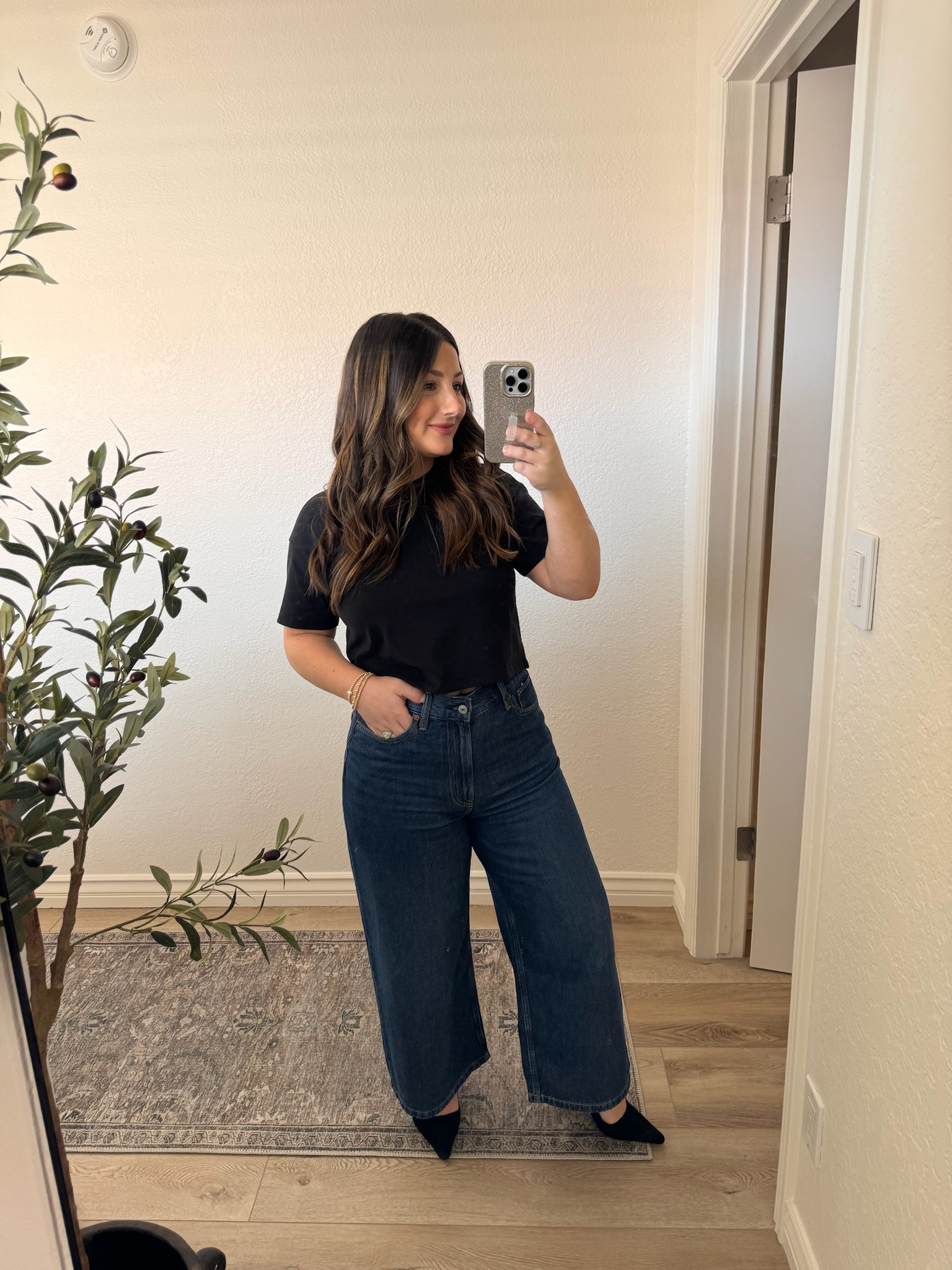My three favorites! Tee, jeans and kitten heels! 

Tee size small
(Use my code: CE-MIMIPLUSWILL) 

Jeans are petite friendly, wide leg and cropped! I’m wearing a size 29 short! 

#abercrombiestyle 

#LTKSeasonal #LTKStyleTip #LTKFindsUnder100