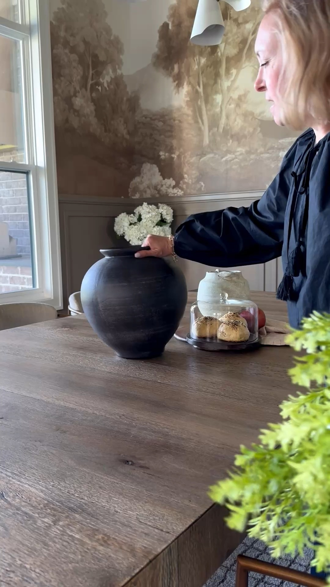 Love this vase. I used 9 $5 faux boxwood stems @Target #sponsored #ad

#LTKstorytime #LTKHome #LTKdayinmylife