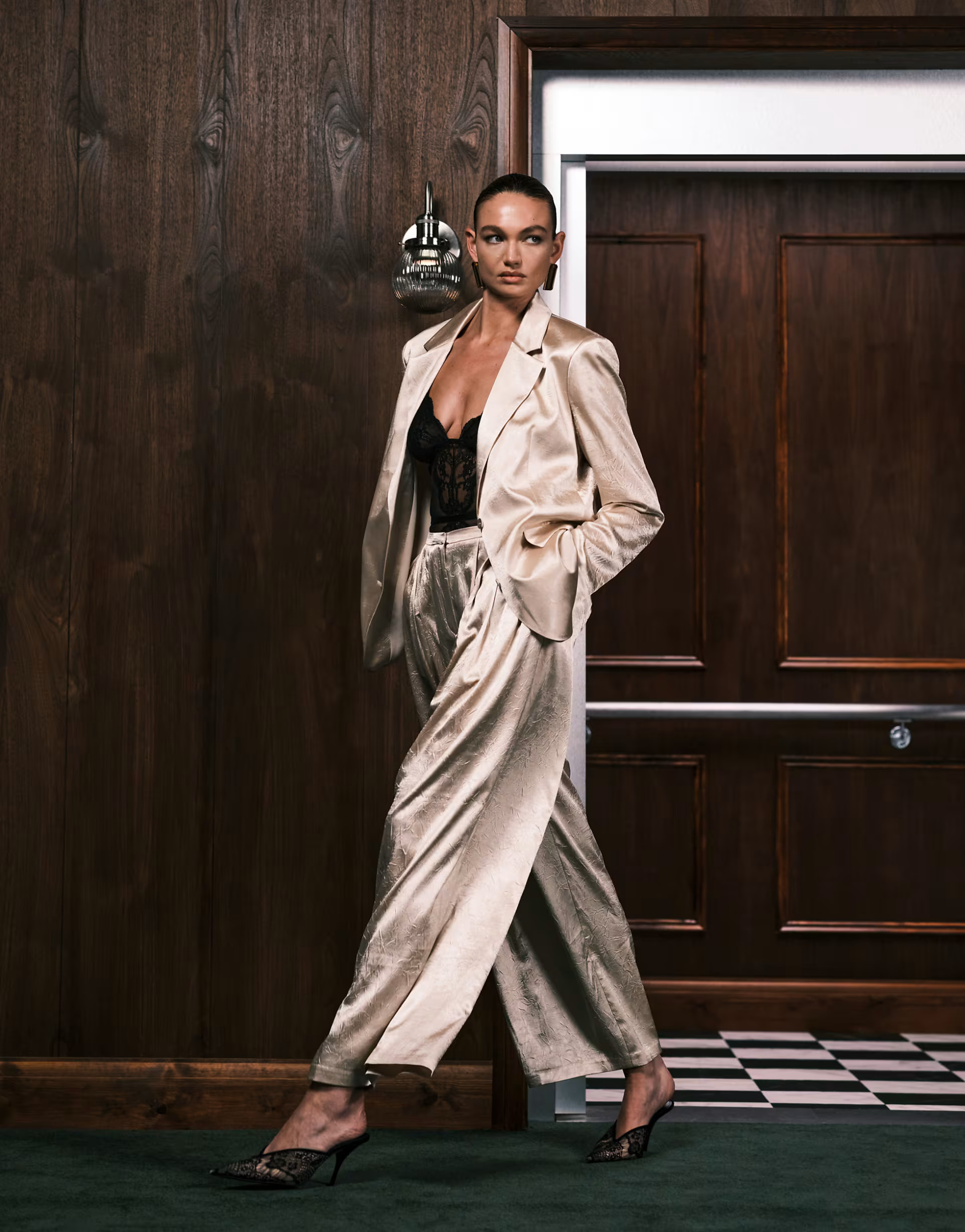 ASOS DESIGN – Elegante, unstrukturierte Palazzo-Hose in Austerweiß, Kombiteil | ASOS (Global)