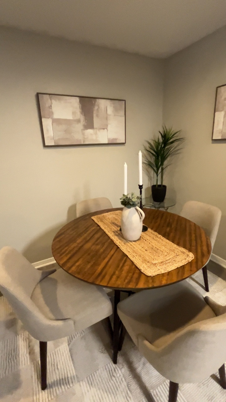 The final stretch of apartment hunting in Atlanta! So excited to move to our new place very soon! 💗
.
 #apartmenttour #apartmentdecor #atlantaapartments #apartmentliving #apartmentfinds

#LTKvlog #LTKdayinmylife #LTKHome