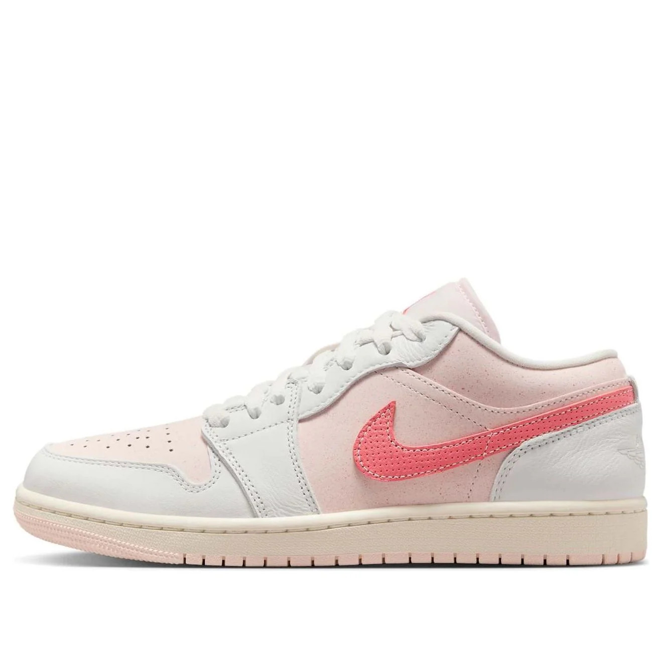 (WMNS) Air Jordan 1 Low SE 'Strawberry Milkshake' IB8156-133 | KICKS CREW