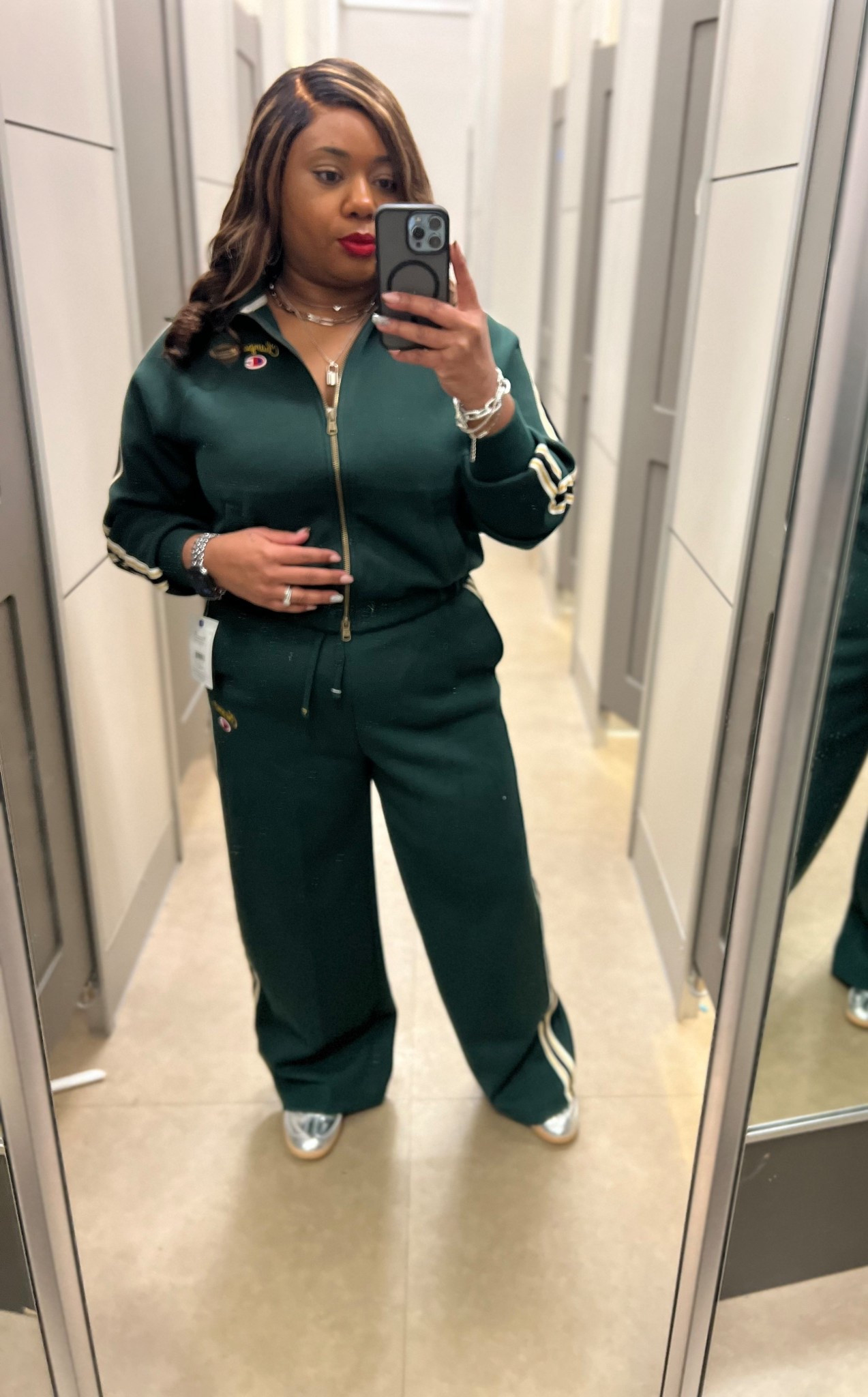 Target champion try on, wearing size xs in top and large bottom, need a medium or small. 

#LTKActive #LTKFindsUnder50 #LTKMidsize