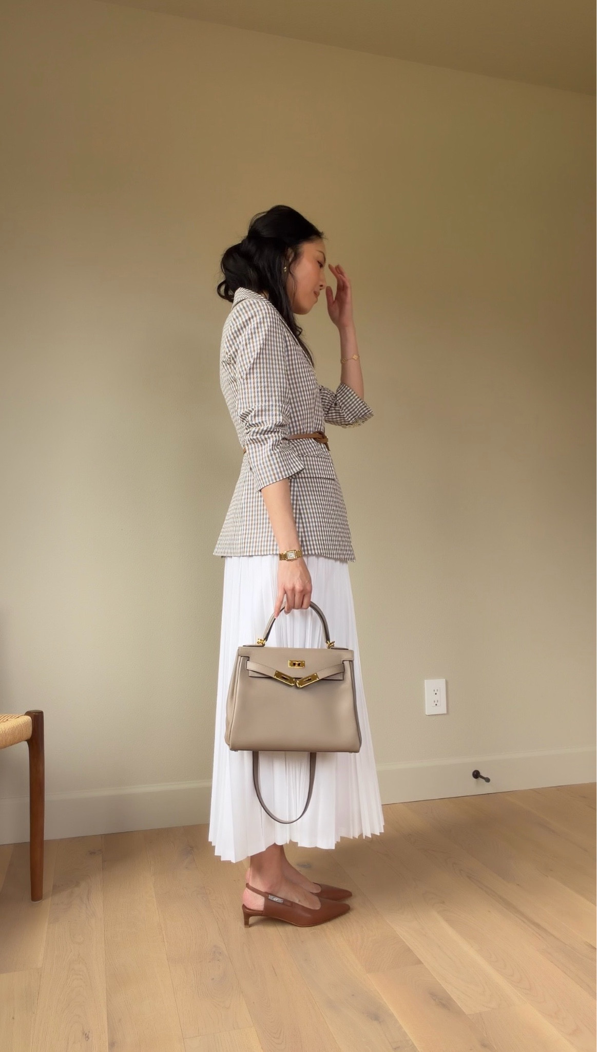 The gingham blazer is lightweight for the season and has a feminine, fitted look. Love it belted!

#classicstyle
#workoutfit
#summerworkwear
#officeoutfit
#summerootd

#LTKootd #LTKgrwm #LTKSeasonal