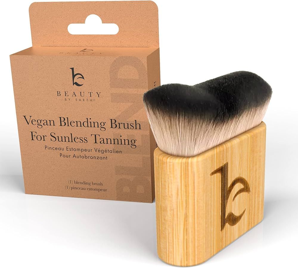 Kabuki Brush for Self Tanner Cream Bronzer Brush - Powder Foundation Brush for Powder Makeup - St... | Amazon (US)